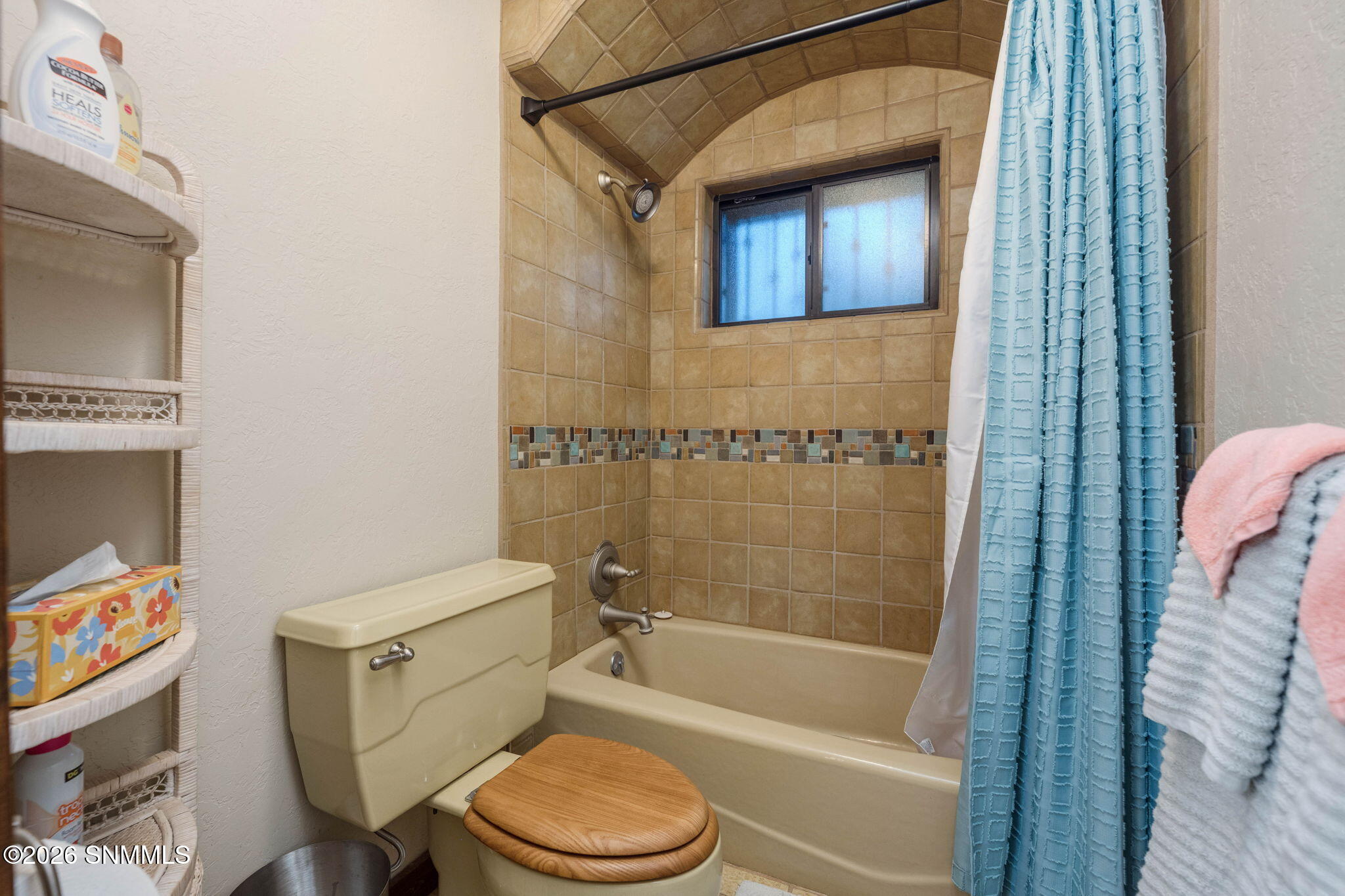 33-web-or-mls-Snappin Homes (Engler820)-