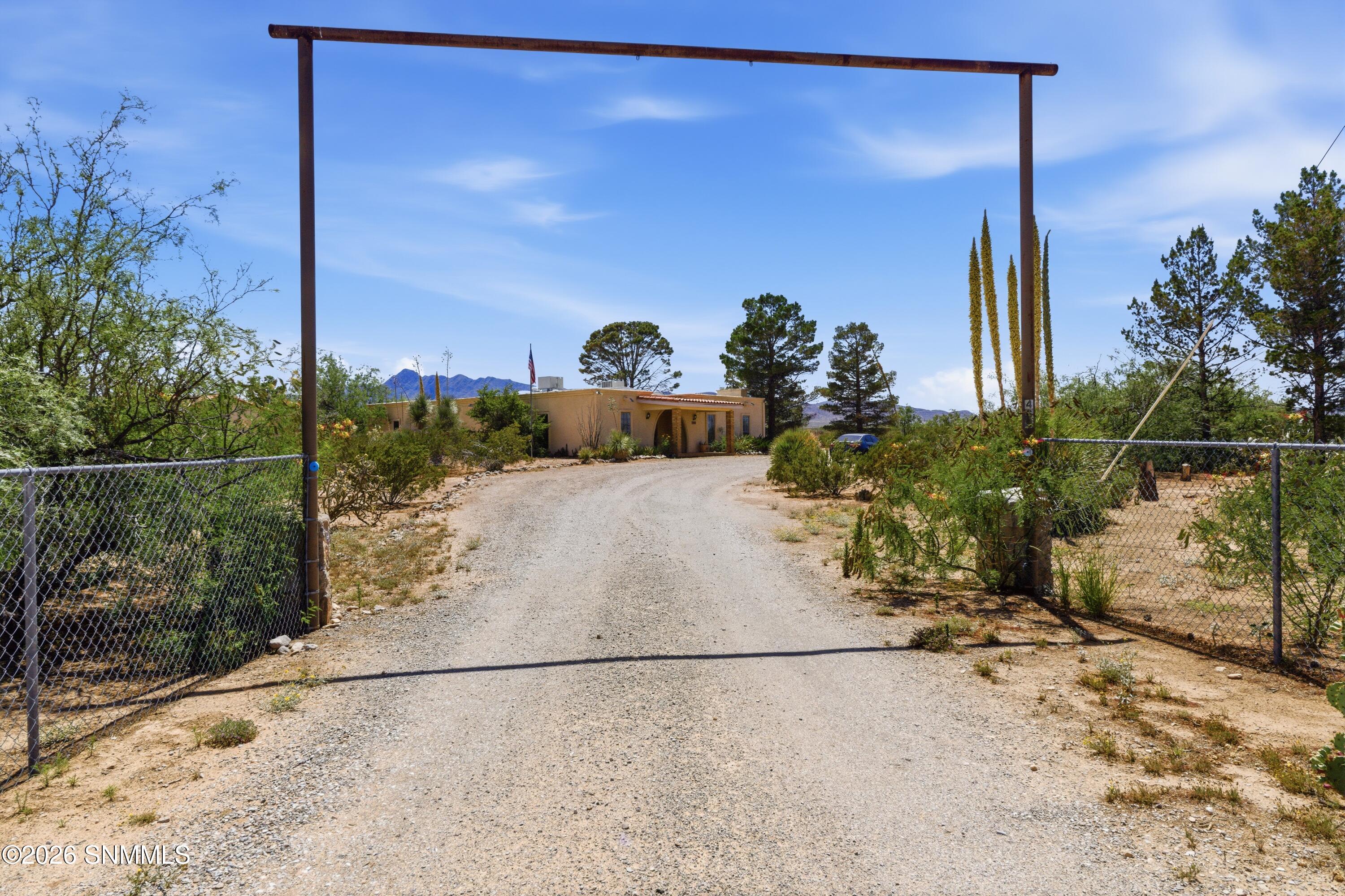 Cactus_Keys_Group_016