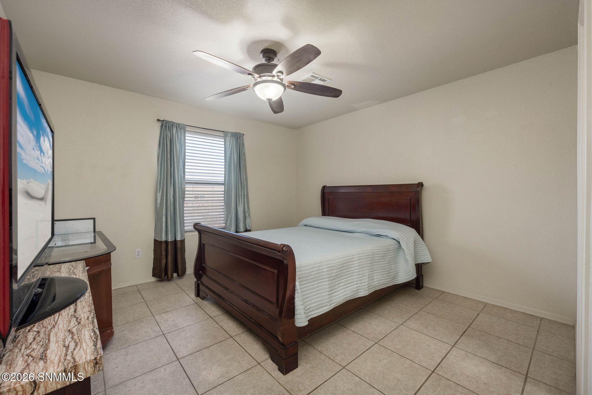 24-web-or-mls-Snappin Homes (StarView593