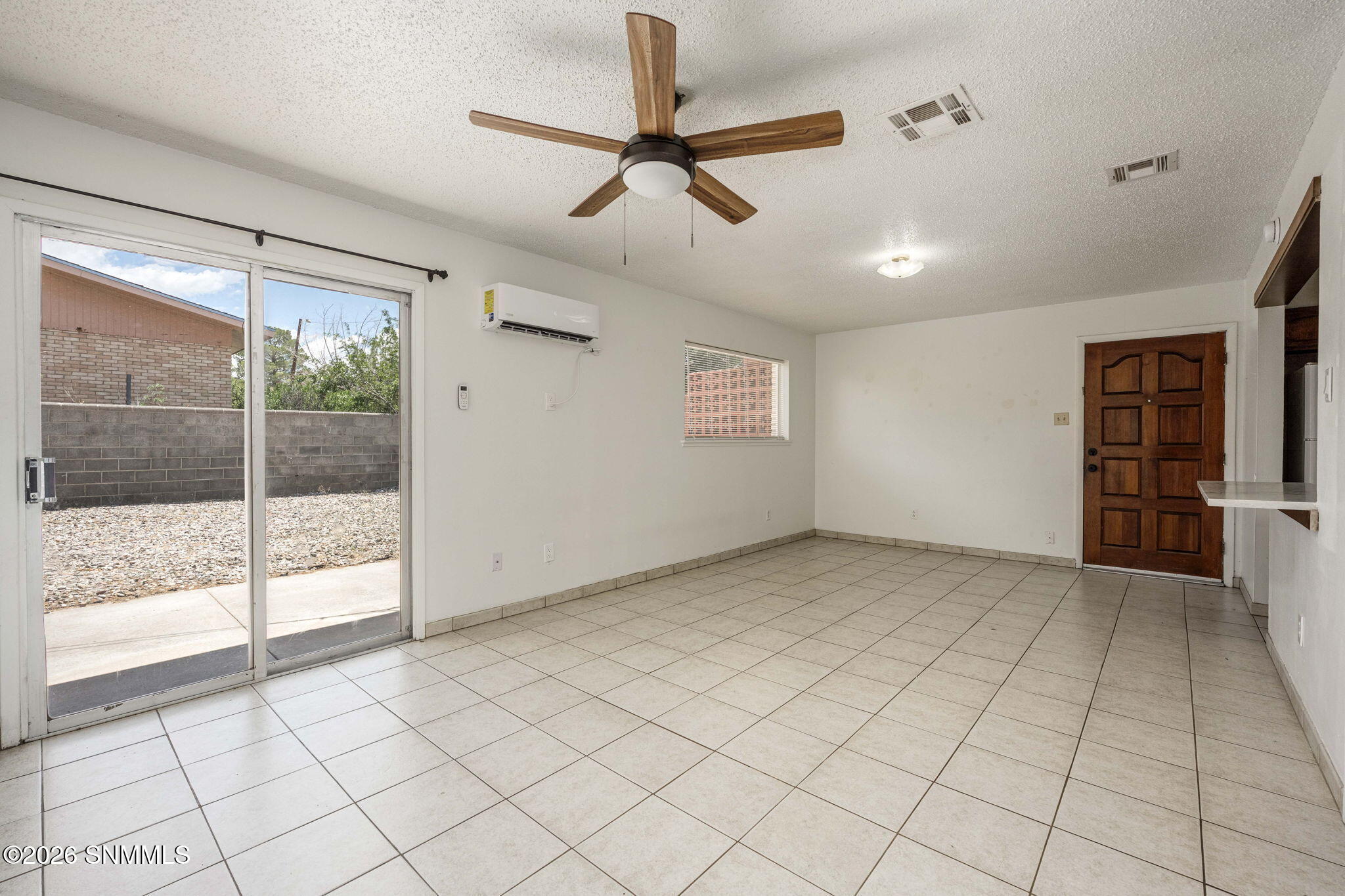 8-web-or-mls-Snappin Homes (Chilton2101)