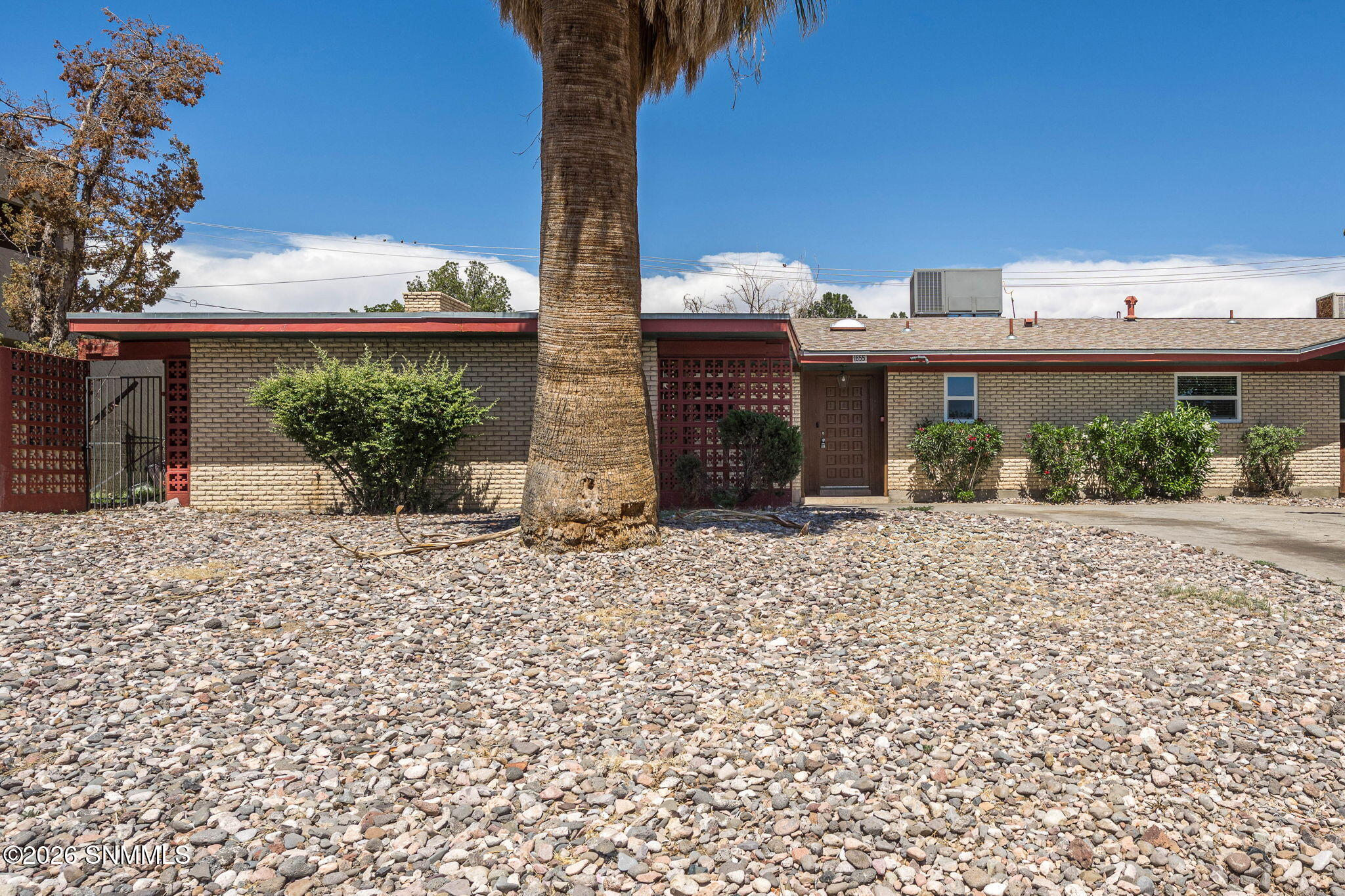 1855 Thomas Dr.