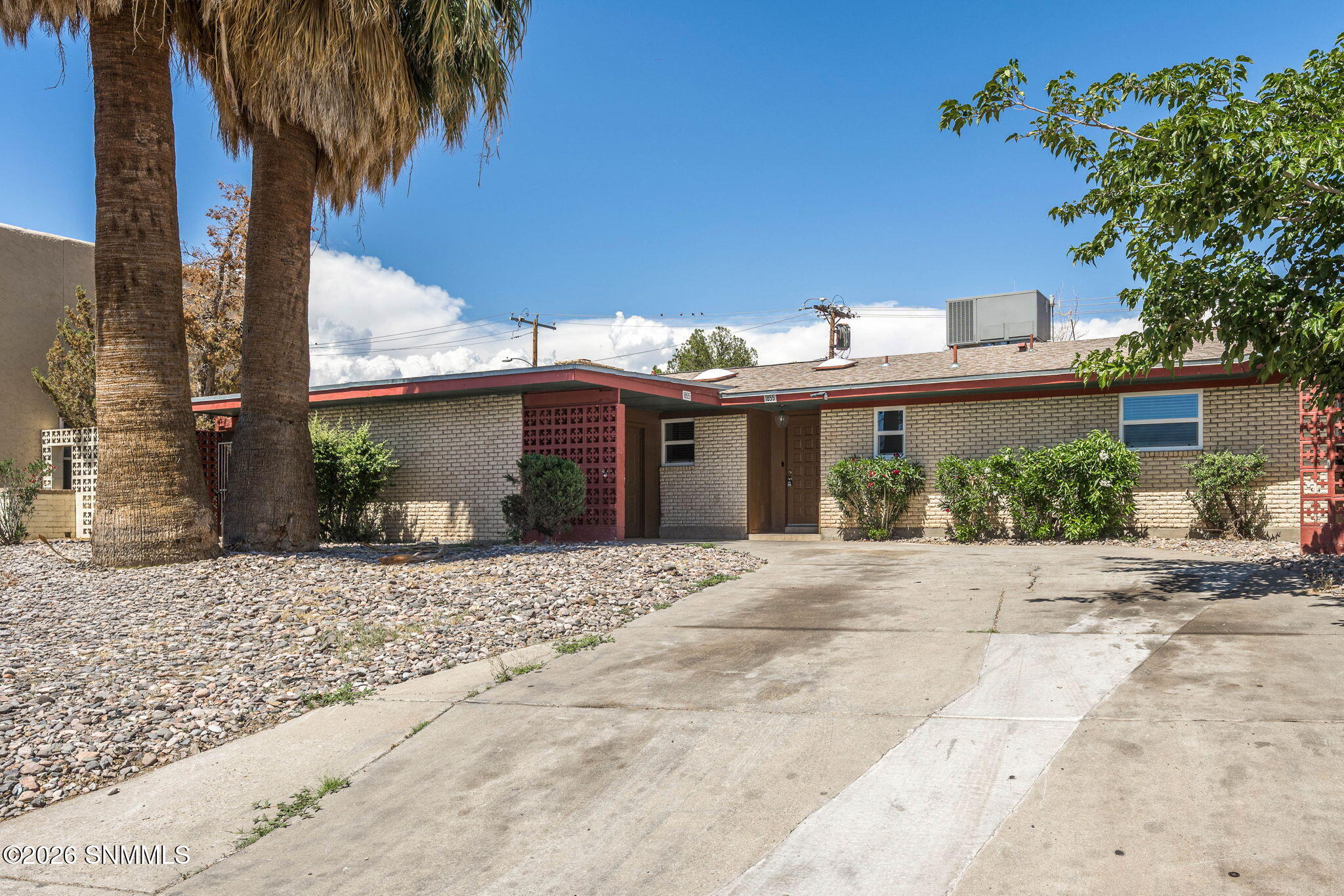 1855 Thomas Dr.