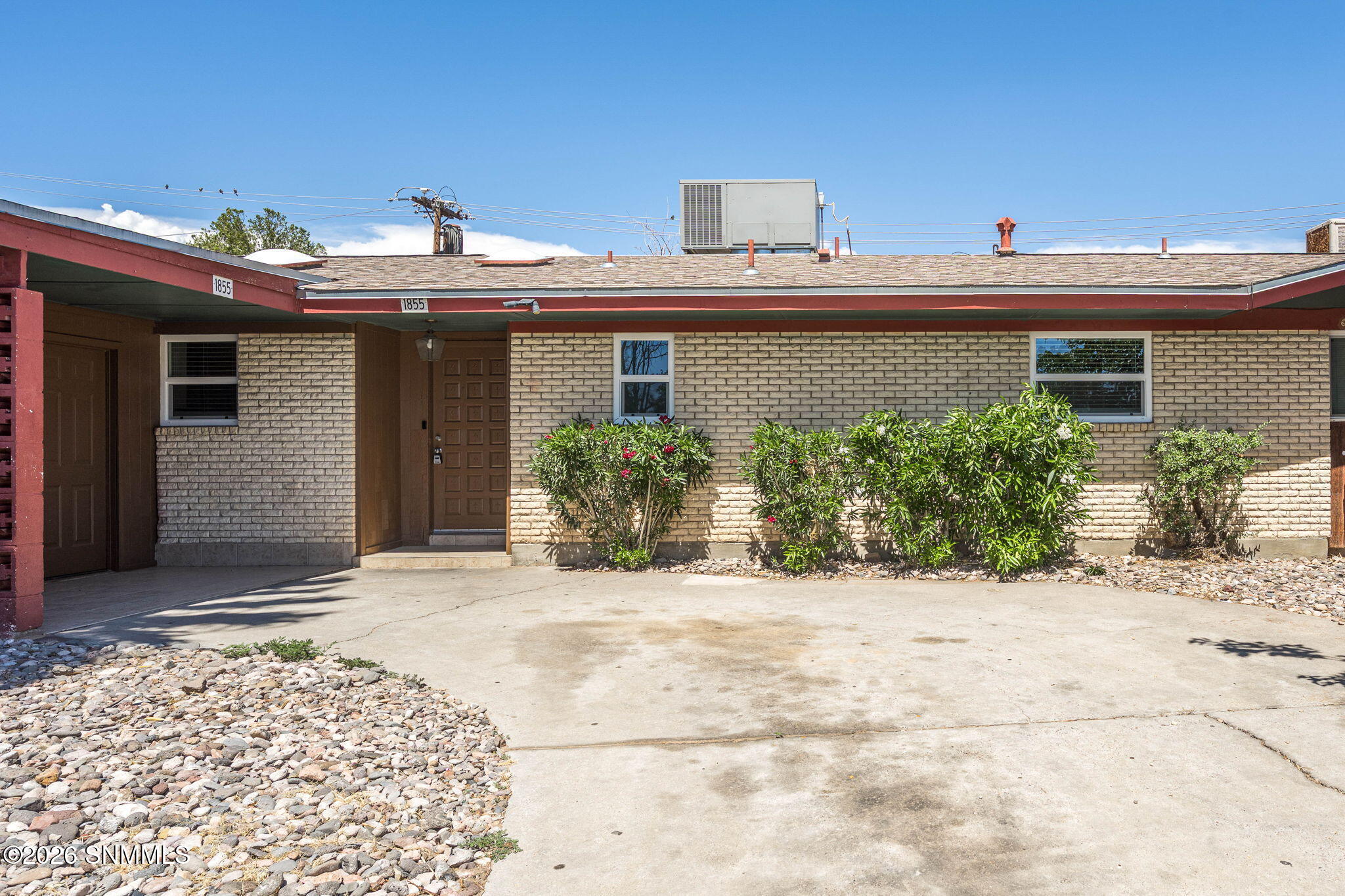 1855 Thomas Dr.