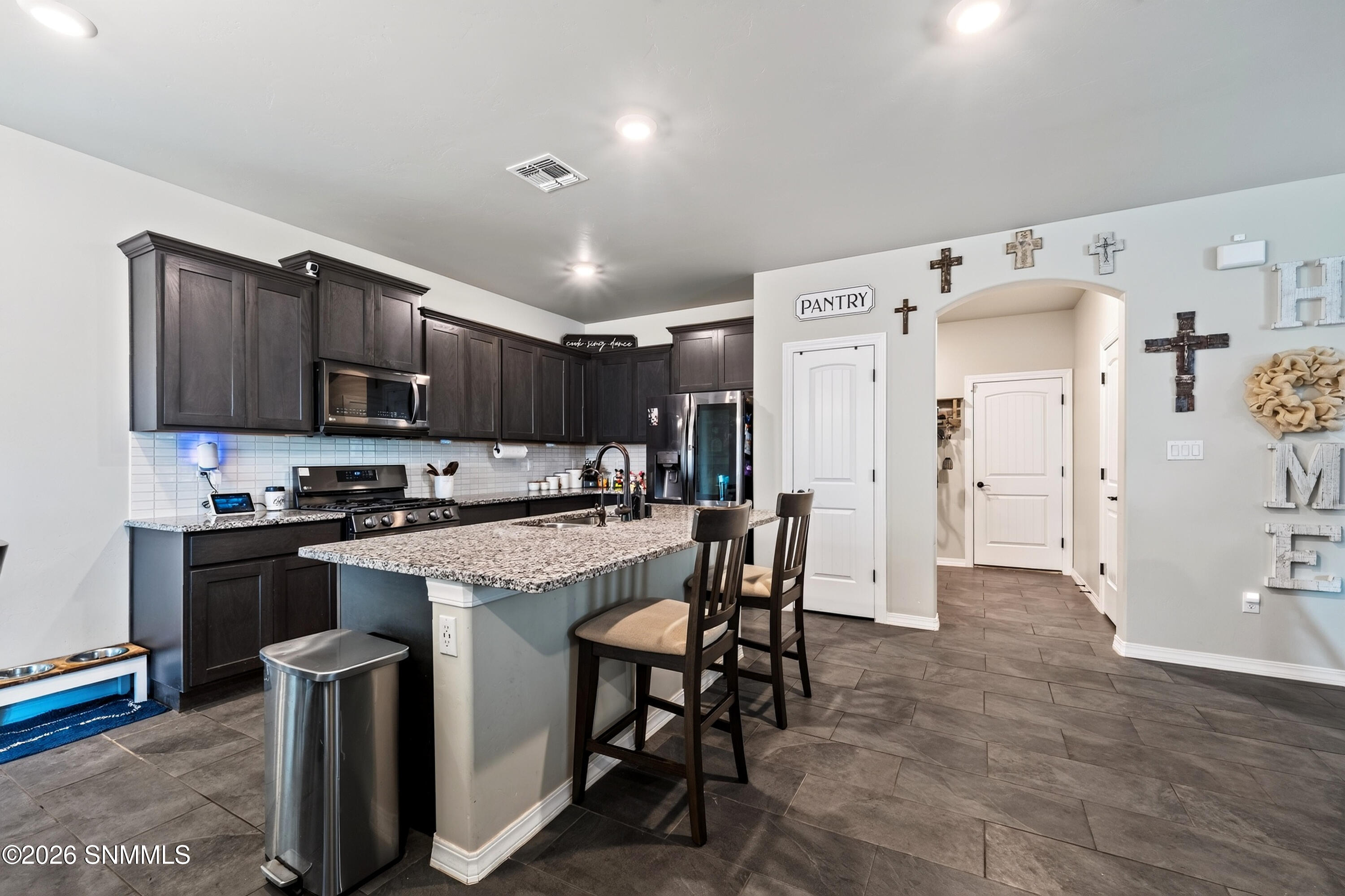 Aragon Ave - 14