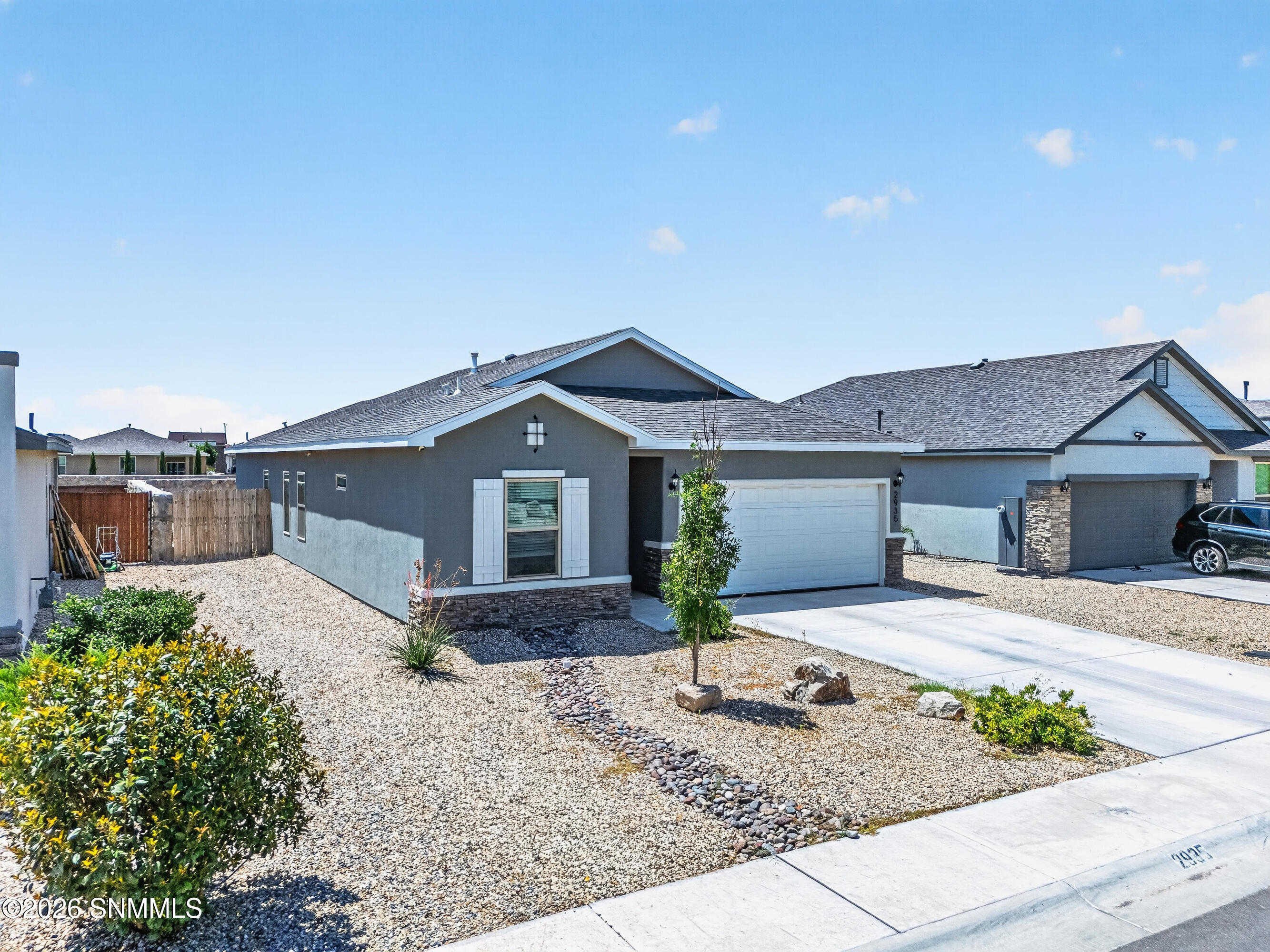 Aragon Ave - 2