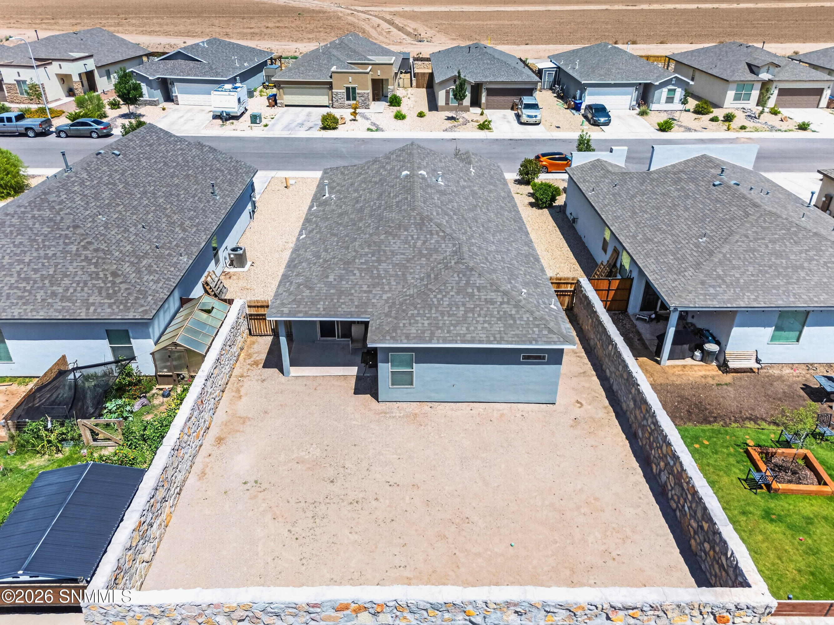 Aragon Ave - 34