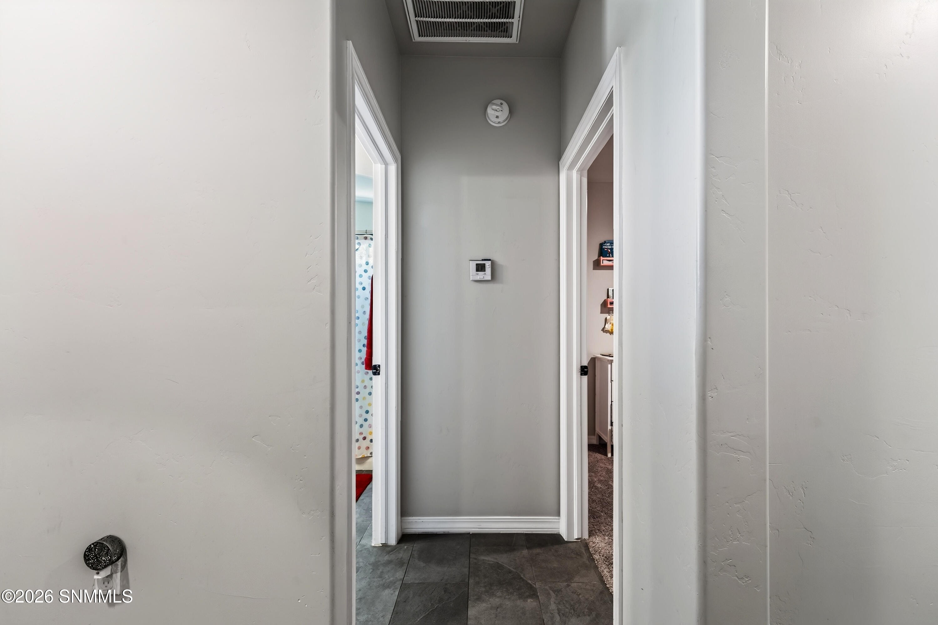 Aragon Ave - 8