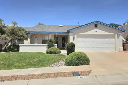 2688 Nebula Way, Las Cruces, New Mexico 88011, 3 Bedrooms Bedrooms, ,2 BathroomsBathrooms,Residential,For Sale,Nebula,2602551