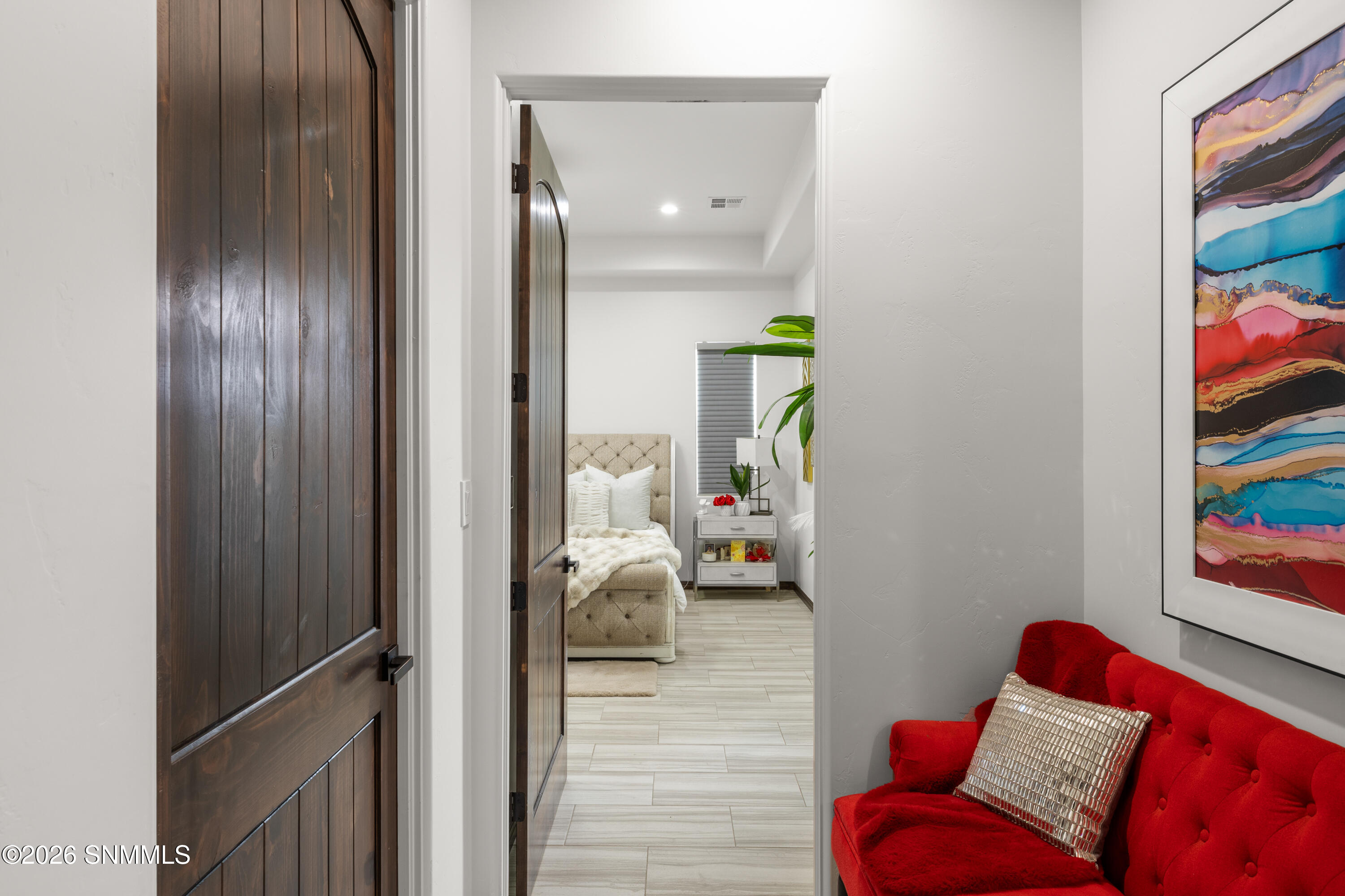 1384-San-Bonifacio-MLS-Camera-Guy-23