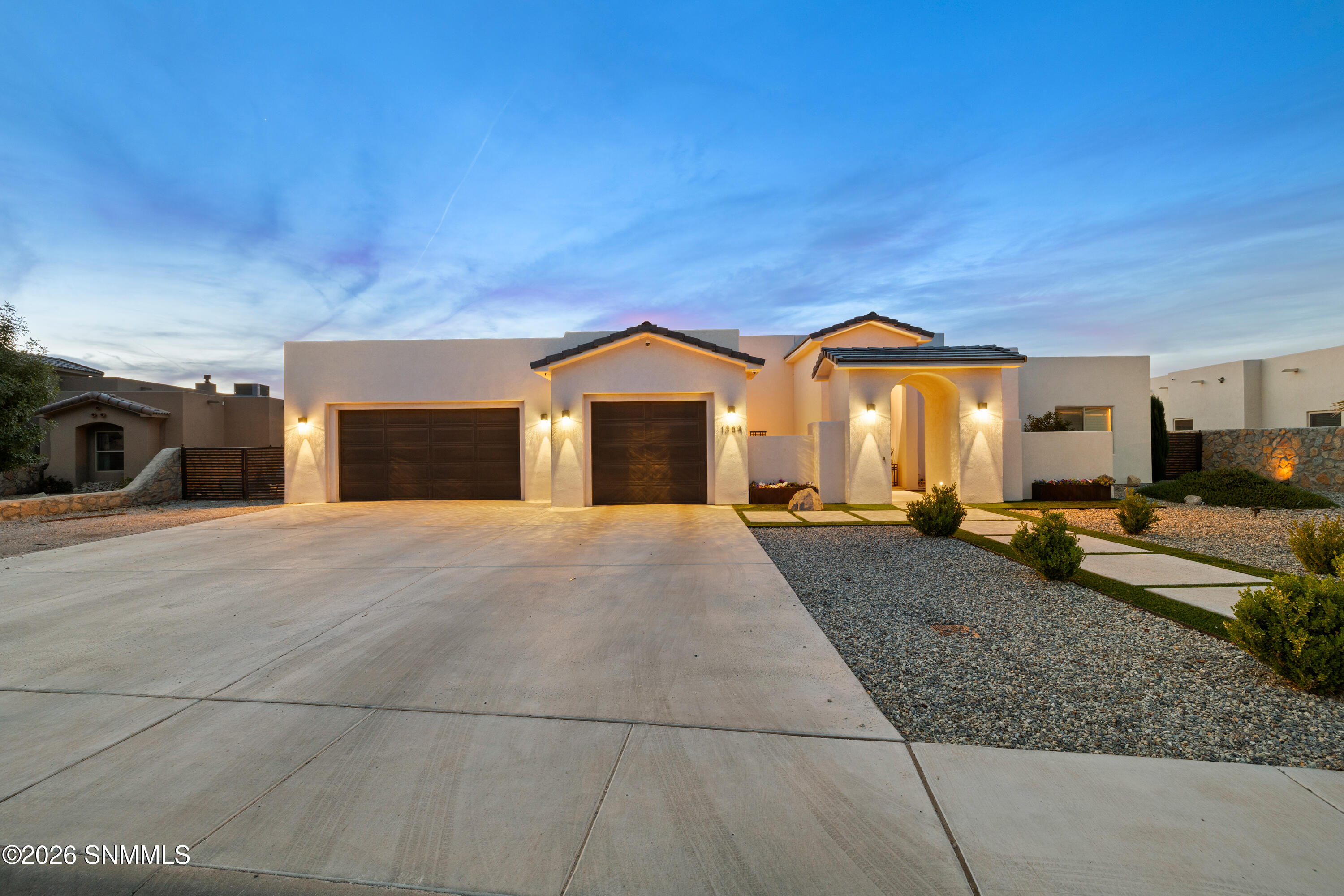 1384-San-Bonifacio-MLS-Camera-Guy-2
