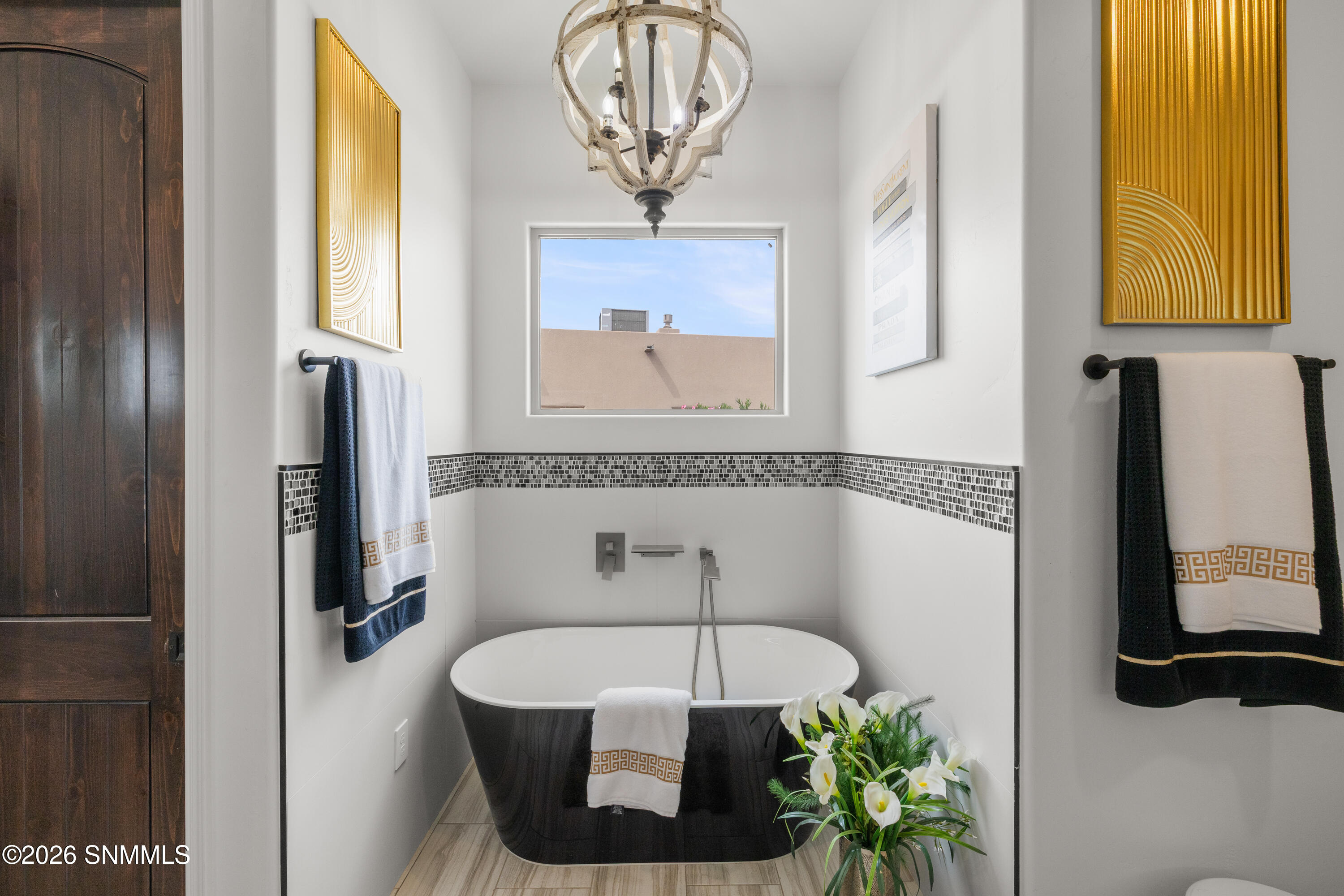 1384-San-Bonifacio-MLS-Camera-Guy-28