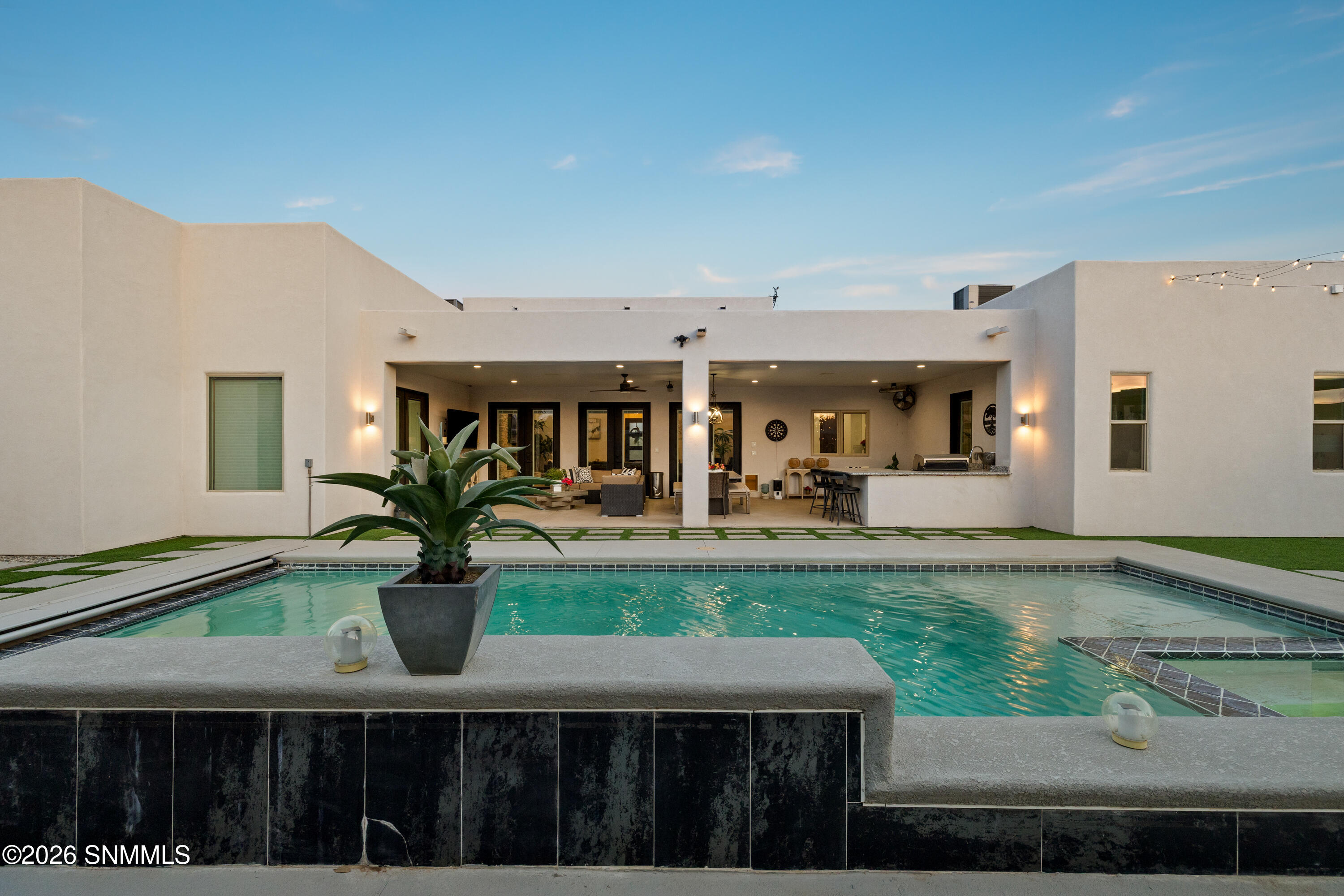 1384-San-Bonifacio-MLS-Camera-Guy-50