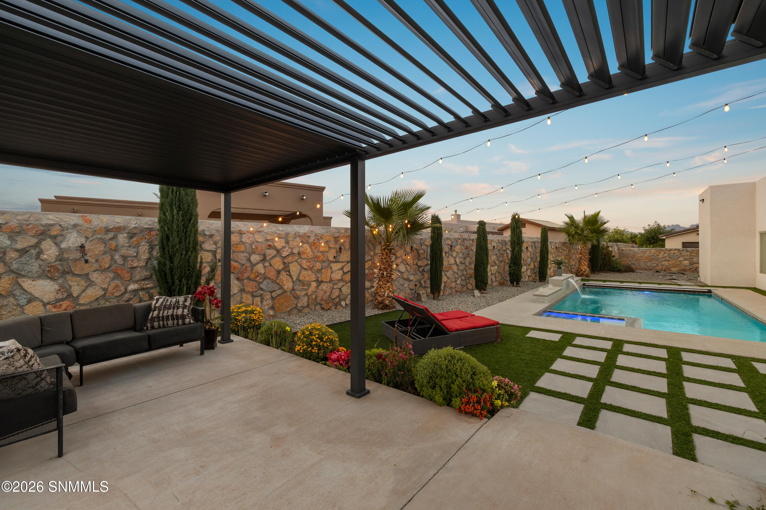 1384-San-Bonifacio-MLS-Camera-Guy-59