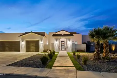 1384 San Bonifacio Arc, Las Cruces, New Mexico 88005, 3 Bedrooms Bedrooms, ,3.75 BathroomsBathrooms,Residential,For Sale,San Bonifacio,2601702