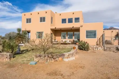 5012 Heno Mine Rd Road, Las Cruces, New Mexico 88011, 5 Bedrooms Bedrooms, ,4.5 BathroomsBathrooms,Residential,For Sale,Heno Mine Rd,2503734