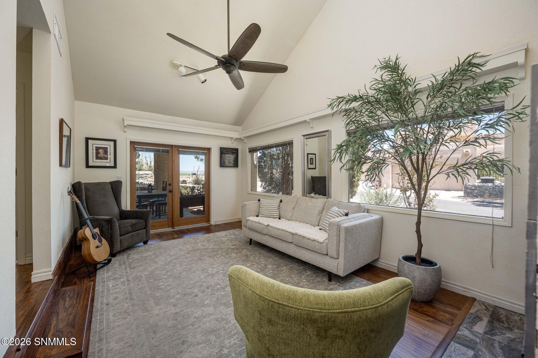 12-web-or-mls-Snappin Homes (LasCasitas2