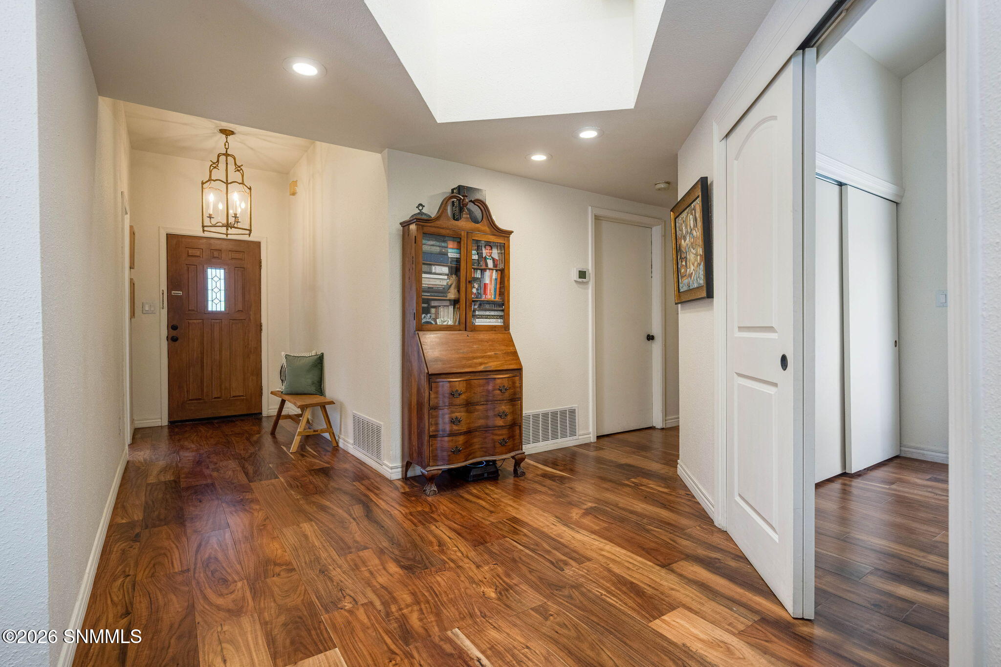 6-web-or-mls-Snappin Homes (LasCasitas20