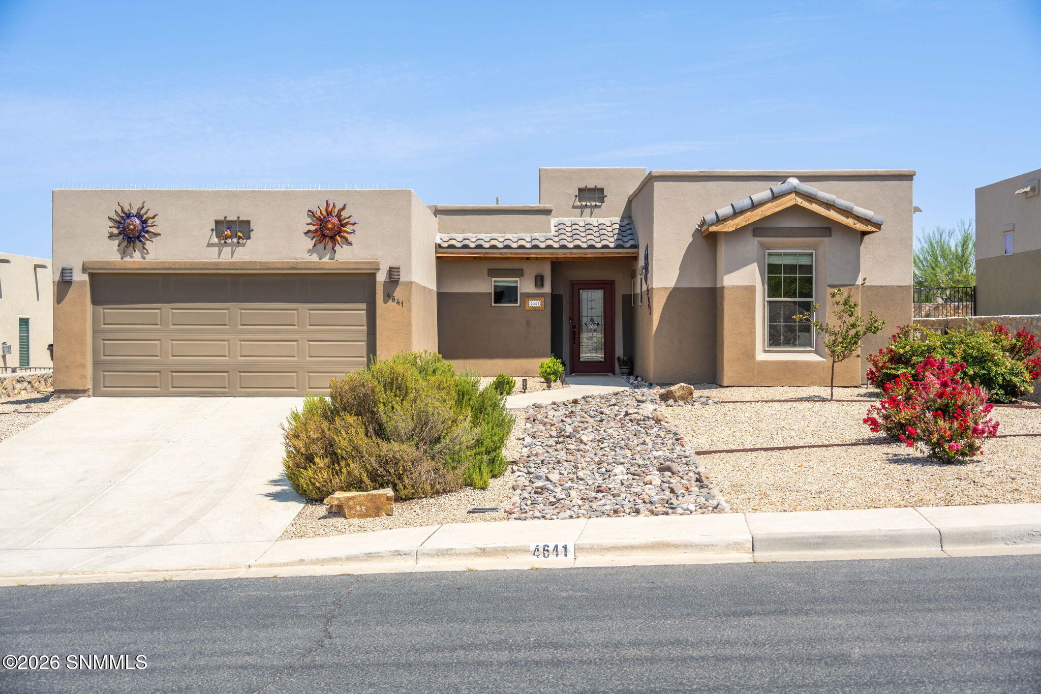 1-web-or-mls-Snappin Homes (AzureHills46