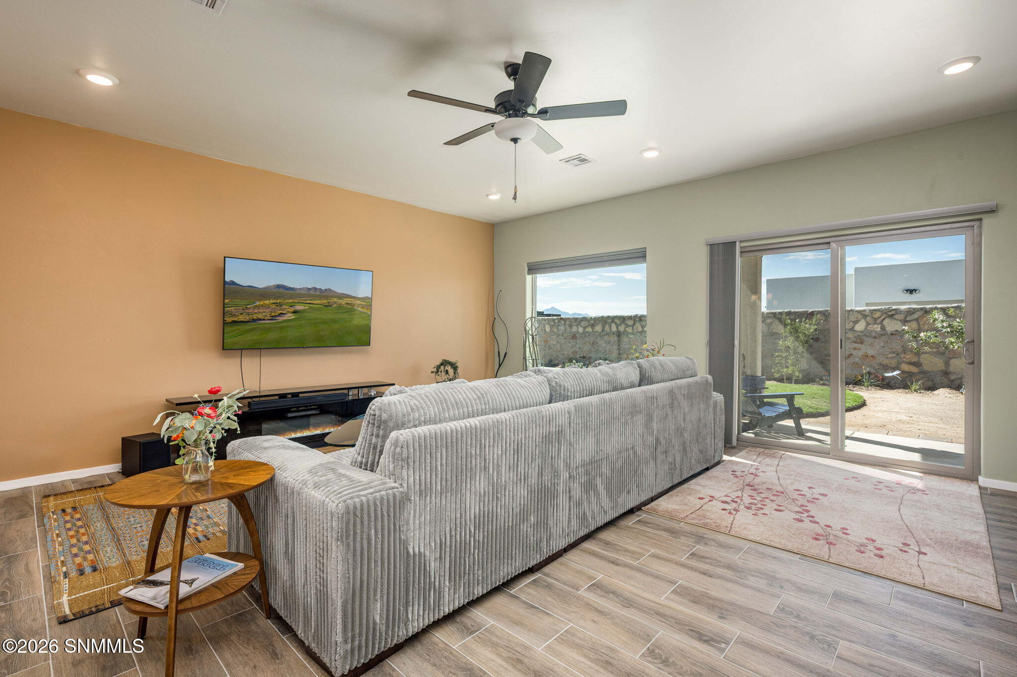 16-web-or-mls-Snappin Homes (Gibralter37