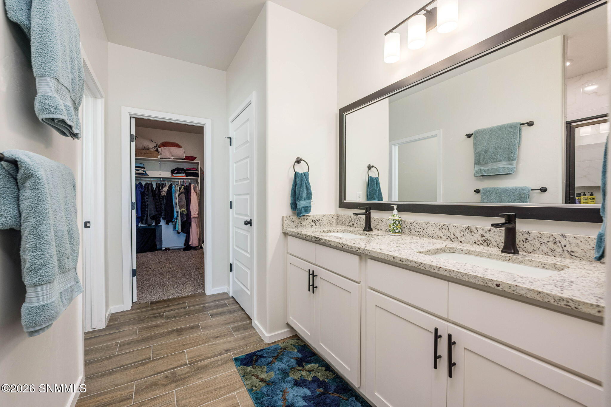 21-web-or-mls-Snappin Homes (Gibralter37