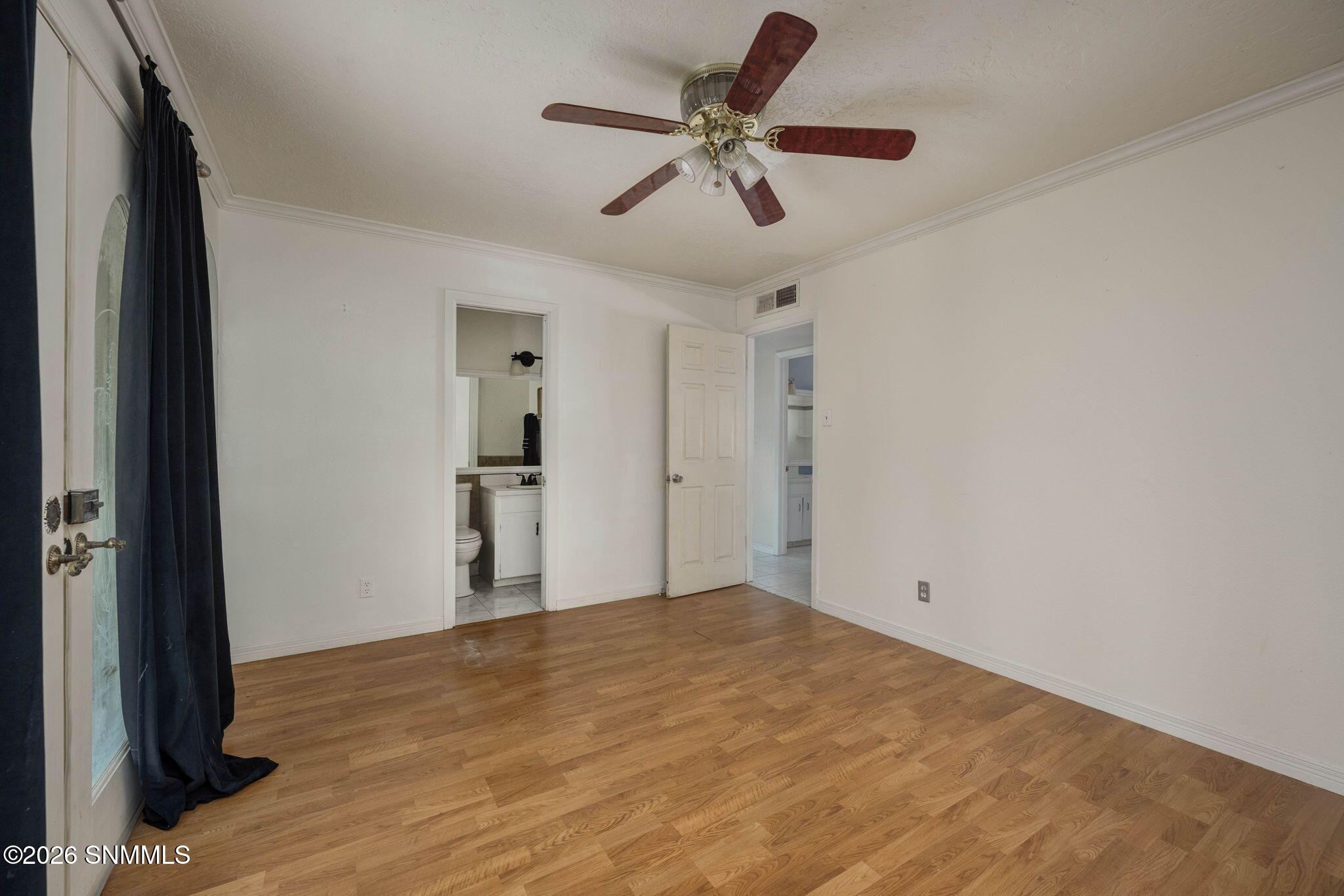 16-web-or-mls-Snappin Homes (Delta925)-1