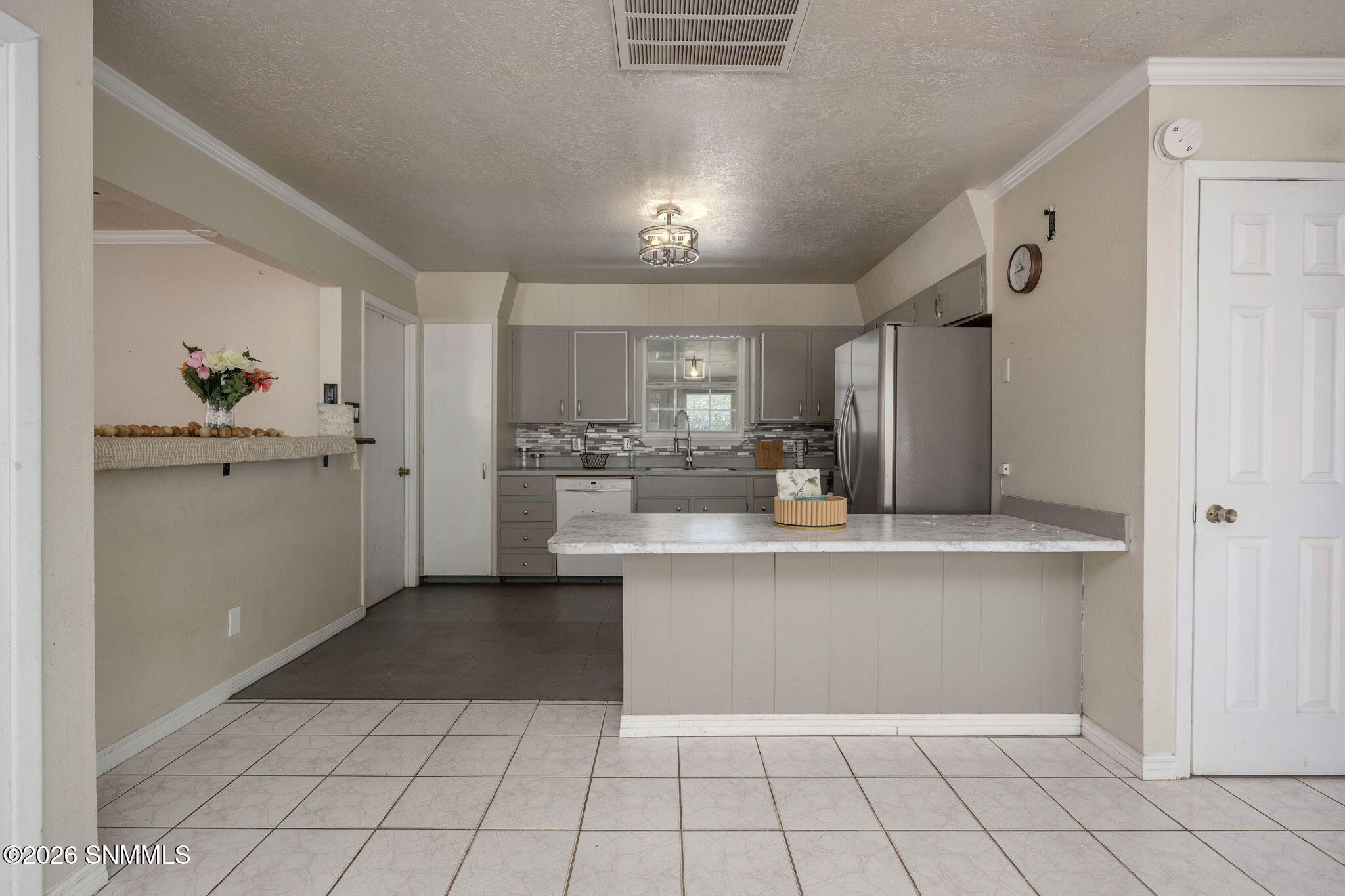 8-web-or-mls-Snappin Homes (Delta925)-8