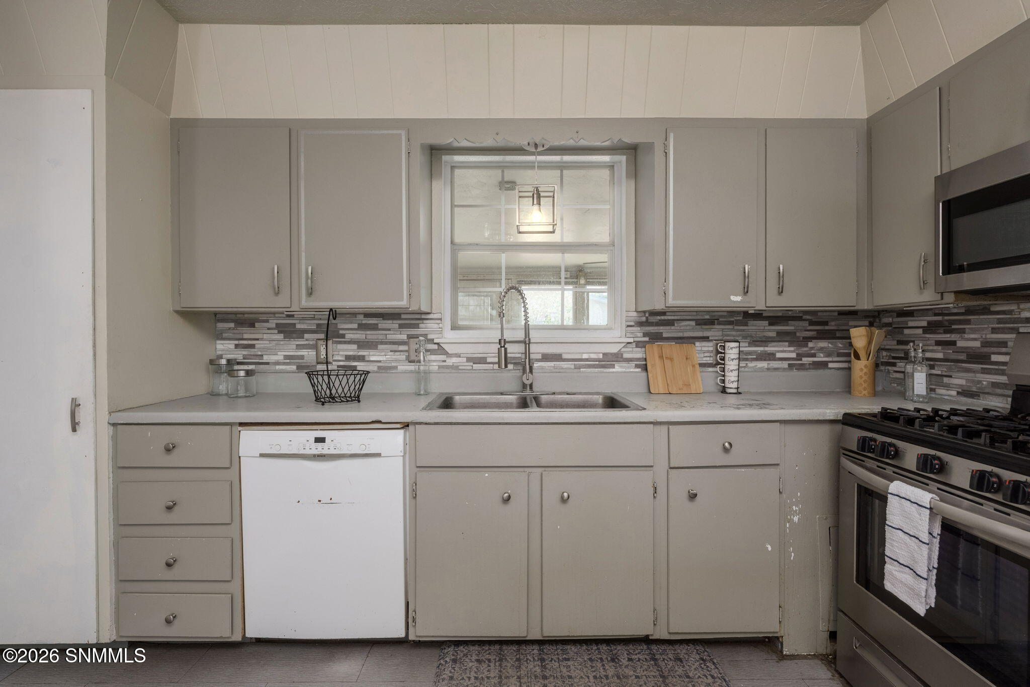 10-web-or-mls-Snappin Homes (Delta925)-1