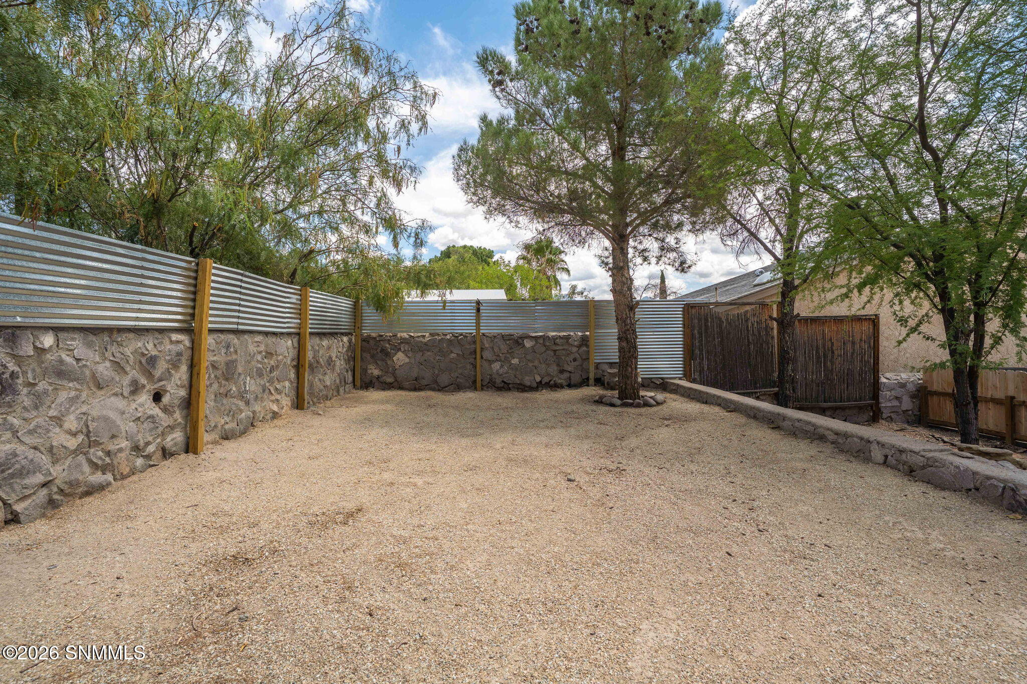 39-web-or-mls-Snappin Homes (ExecutiveHi