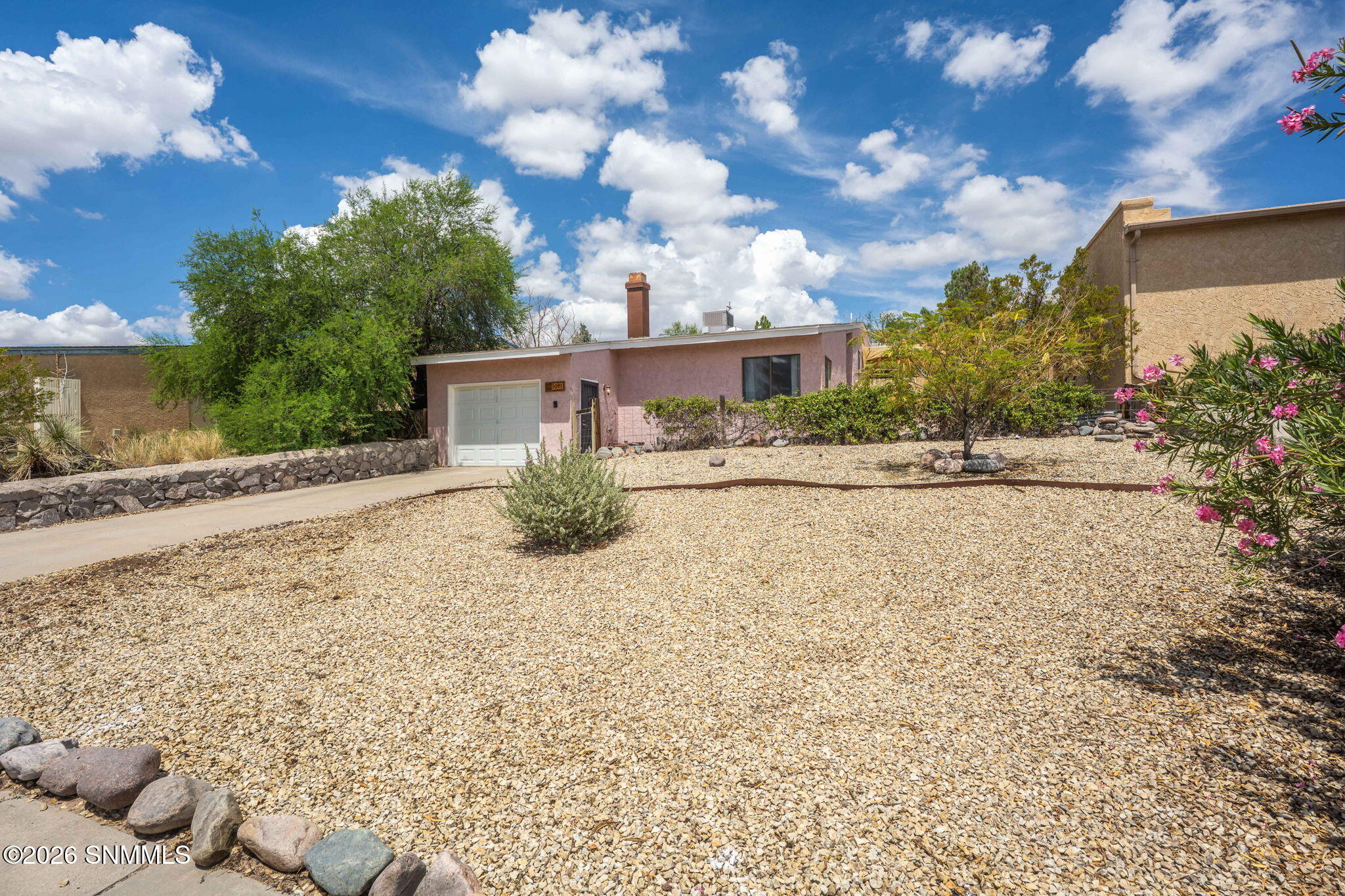 42-web-or-mls-Snappin Homes (ExecutiveHi