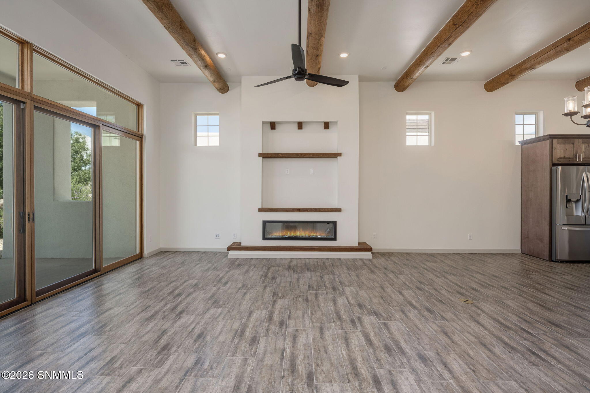 13-web-or-mls-Snappin Homes (Archangel37