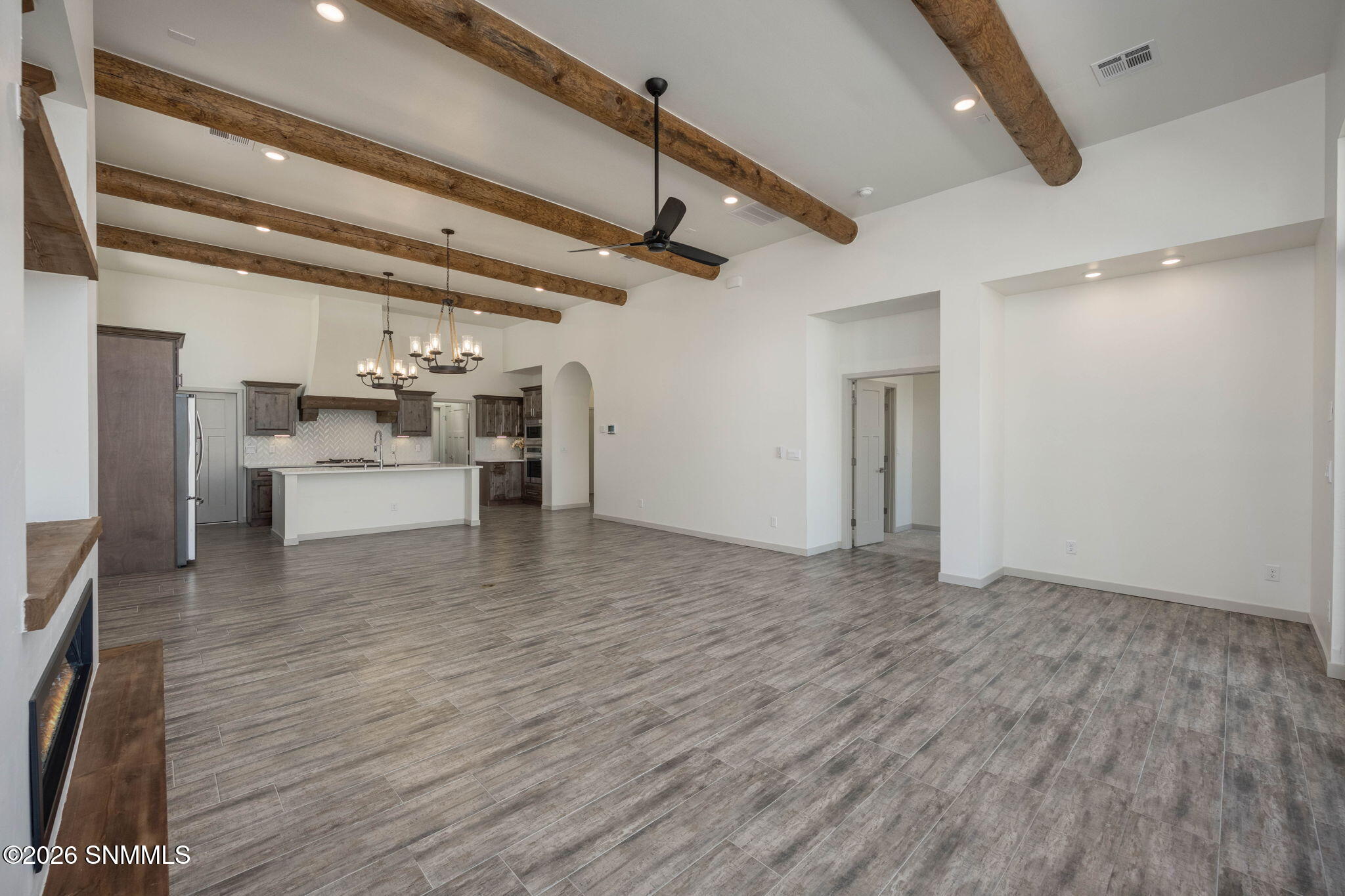 15-web-or-mls-Snappin Homes (Archangel37