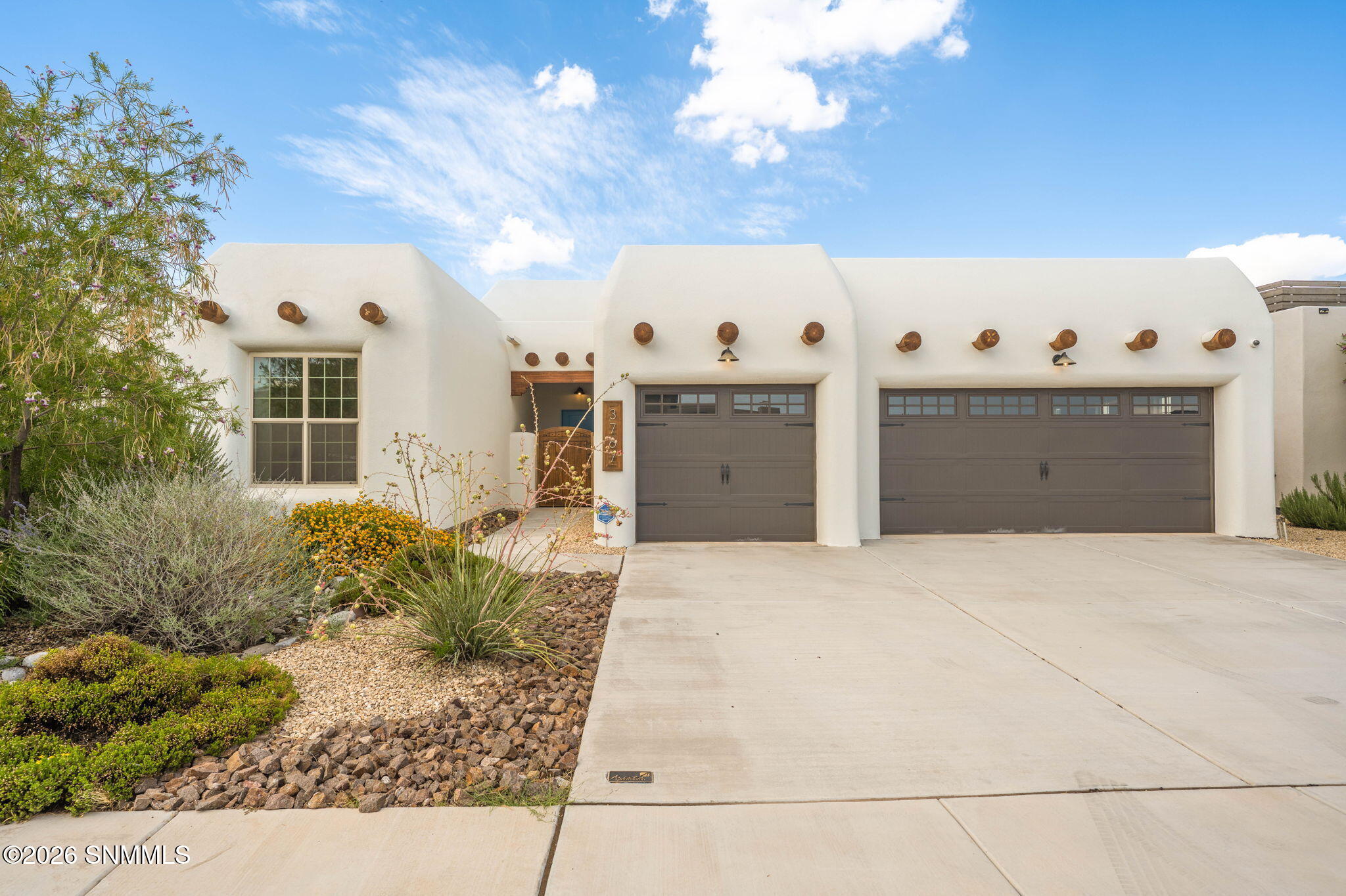 2-web-or-mls-Snappin Homes (Archangel376