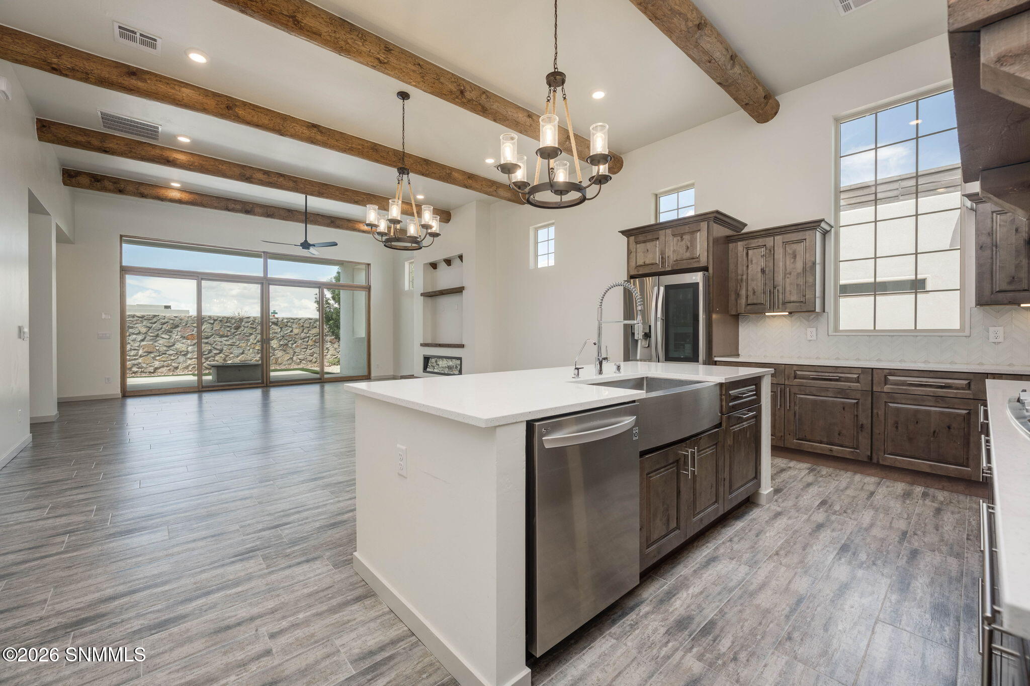 21-web-or-mls-Snappin Homes (Archangel37