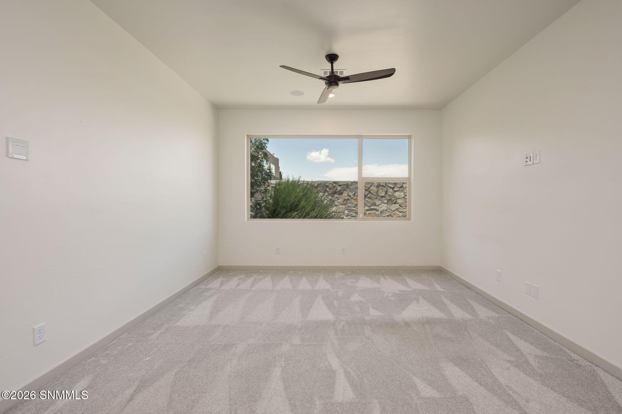 26-web-or-mls-Snappin Homes (Archangel37