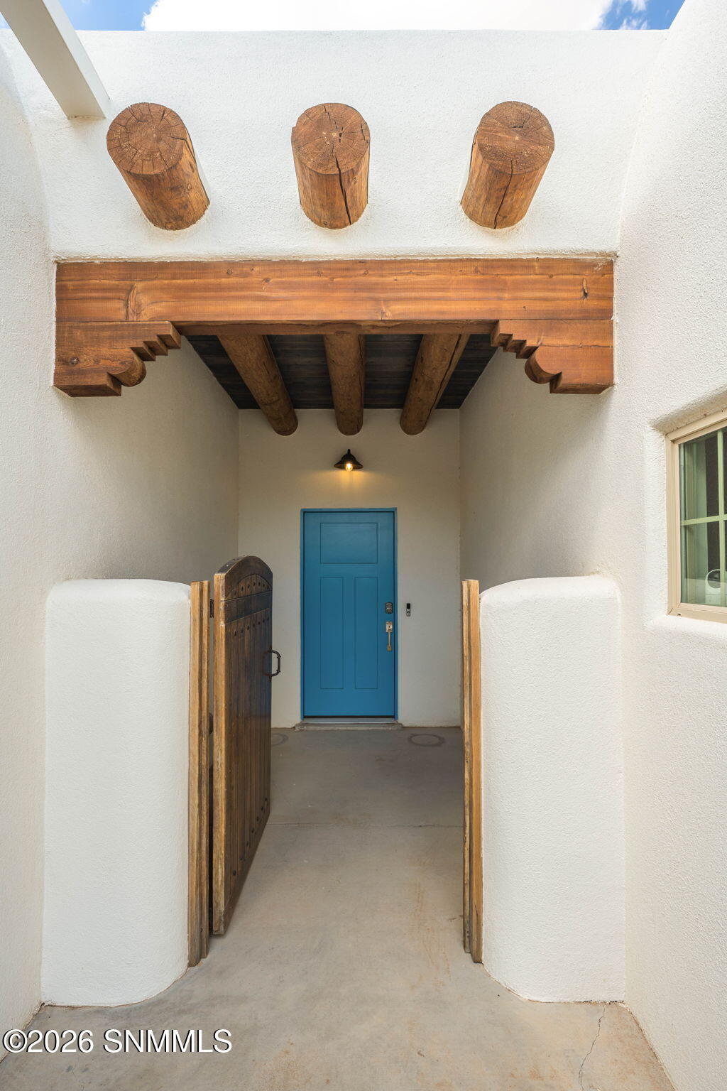 5-web-or-mls-Snappin Homes (Archangel376