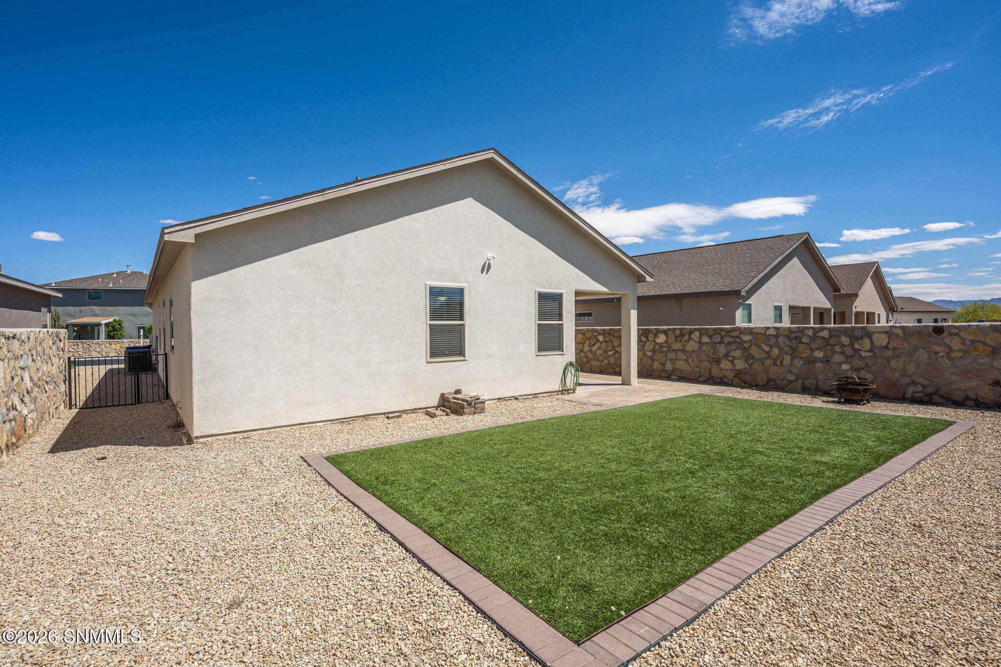 35-web-or-mls-Snappin Homes (Toluca4656)