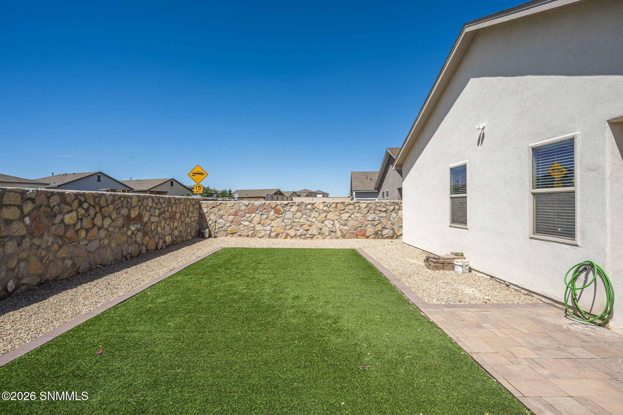 29-web-or-mls-Snappin Homes (Toluca4656)