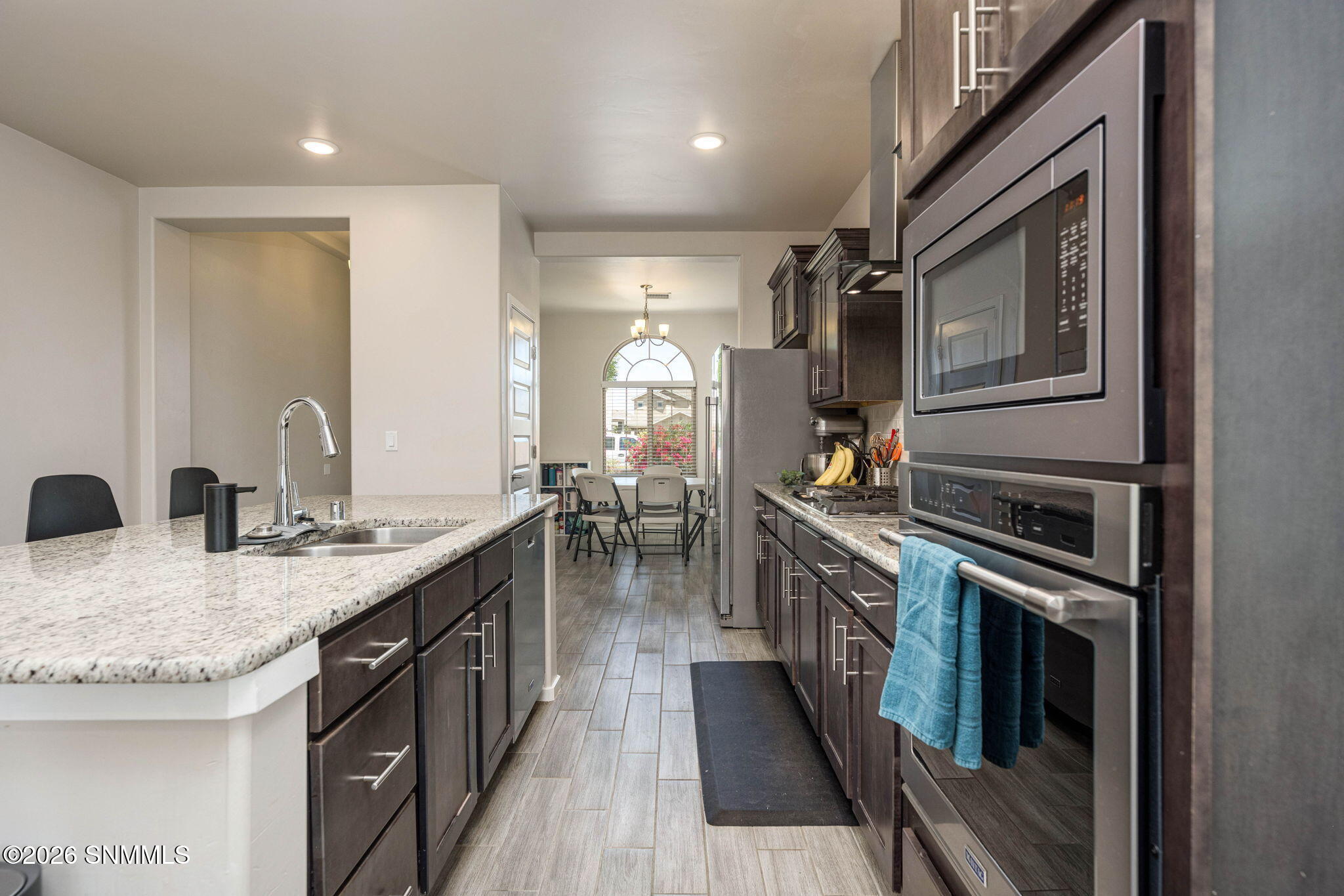 9-web-or-mls-Snappin Homes (Toluca4656)-