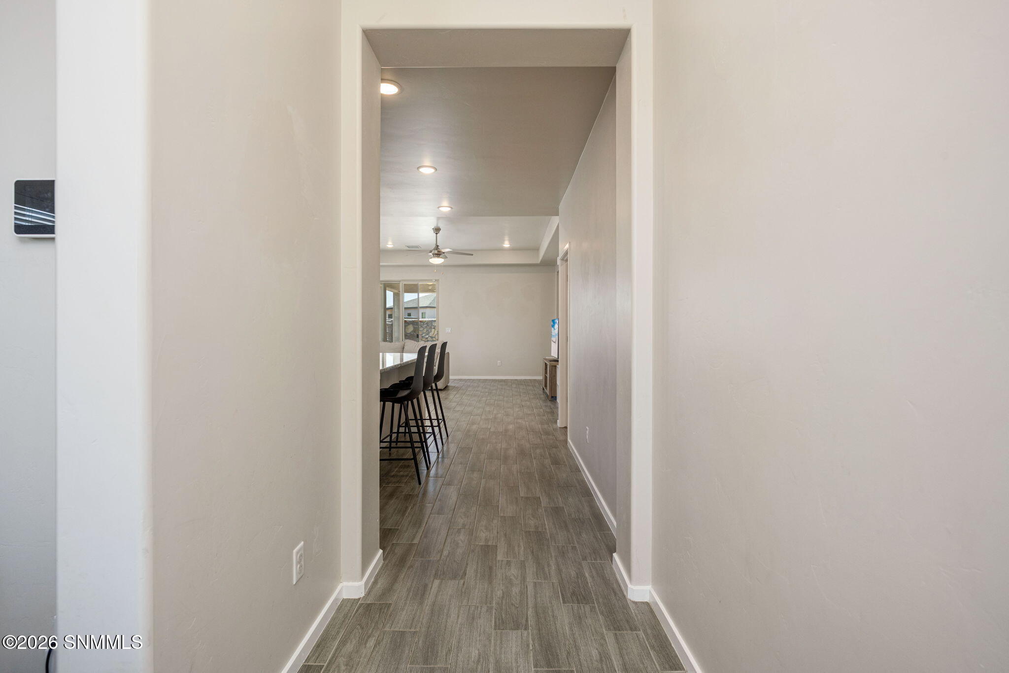 5-web-or-mls-Snappin Homes (Toluca4656)-