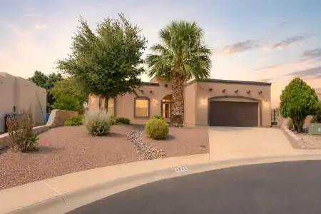 4640 Calle De Nubes, Las Cruces, New Mexico 88012, 3 Bedrooms Bedrooms, ,2 BathroomsBathrooms,Residential,For Sale,Calle De Nubes,2602595
