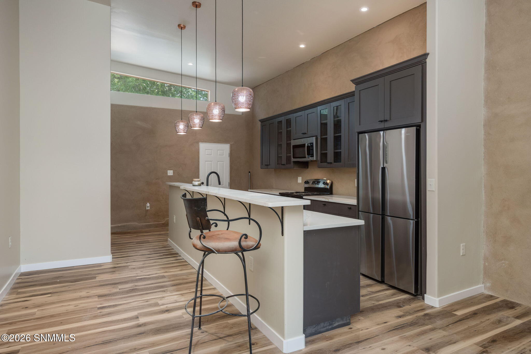 16-web-or-mls-Snappin Homes (Greening215