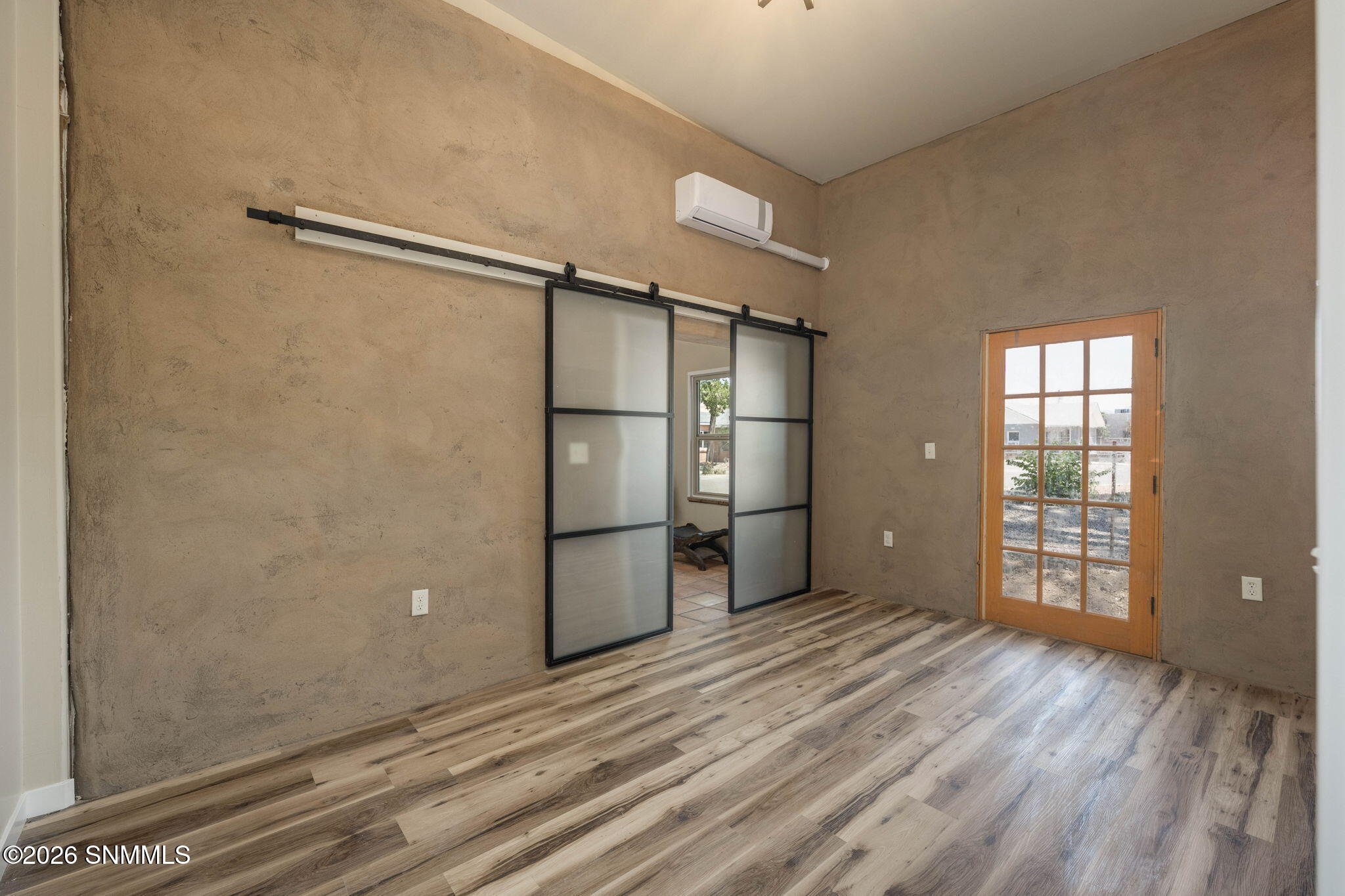 35-web-or-mls-Snappin Homes (Greening215