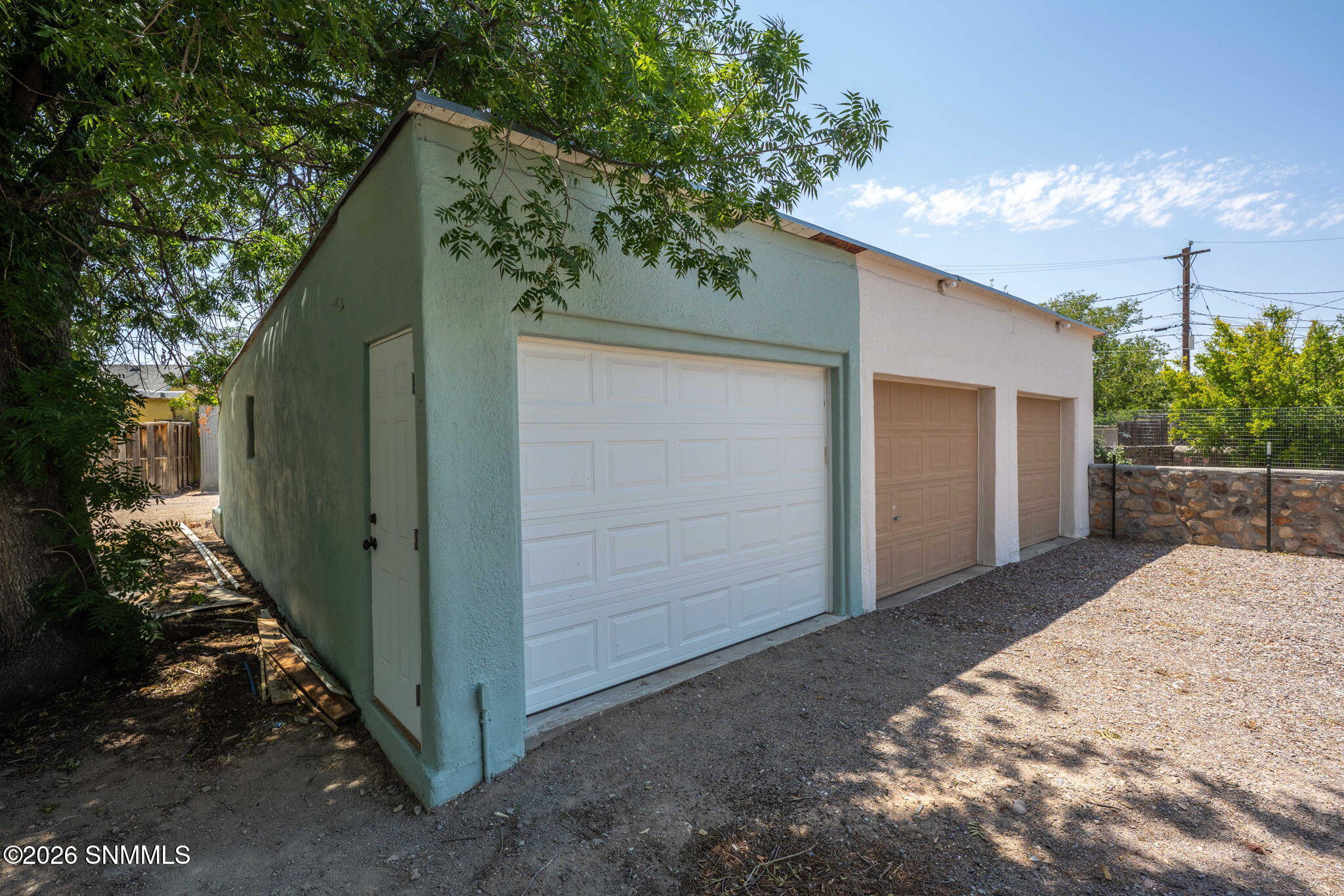 42-web-or-mls-Snappin Homes (Greening215