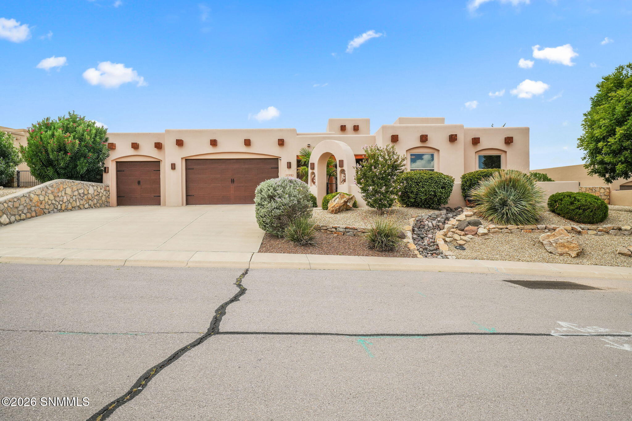 4261 Cerres Ct-1
