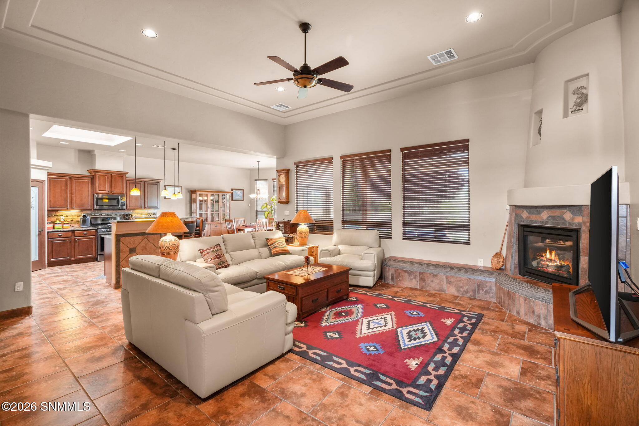 4261 Cerres Ct-8