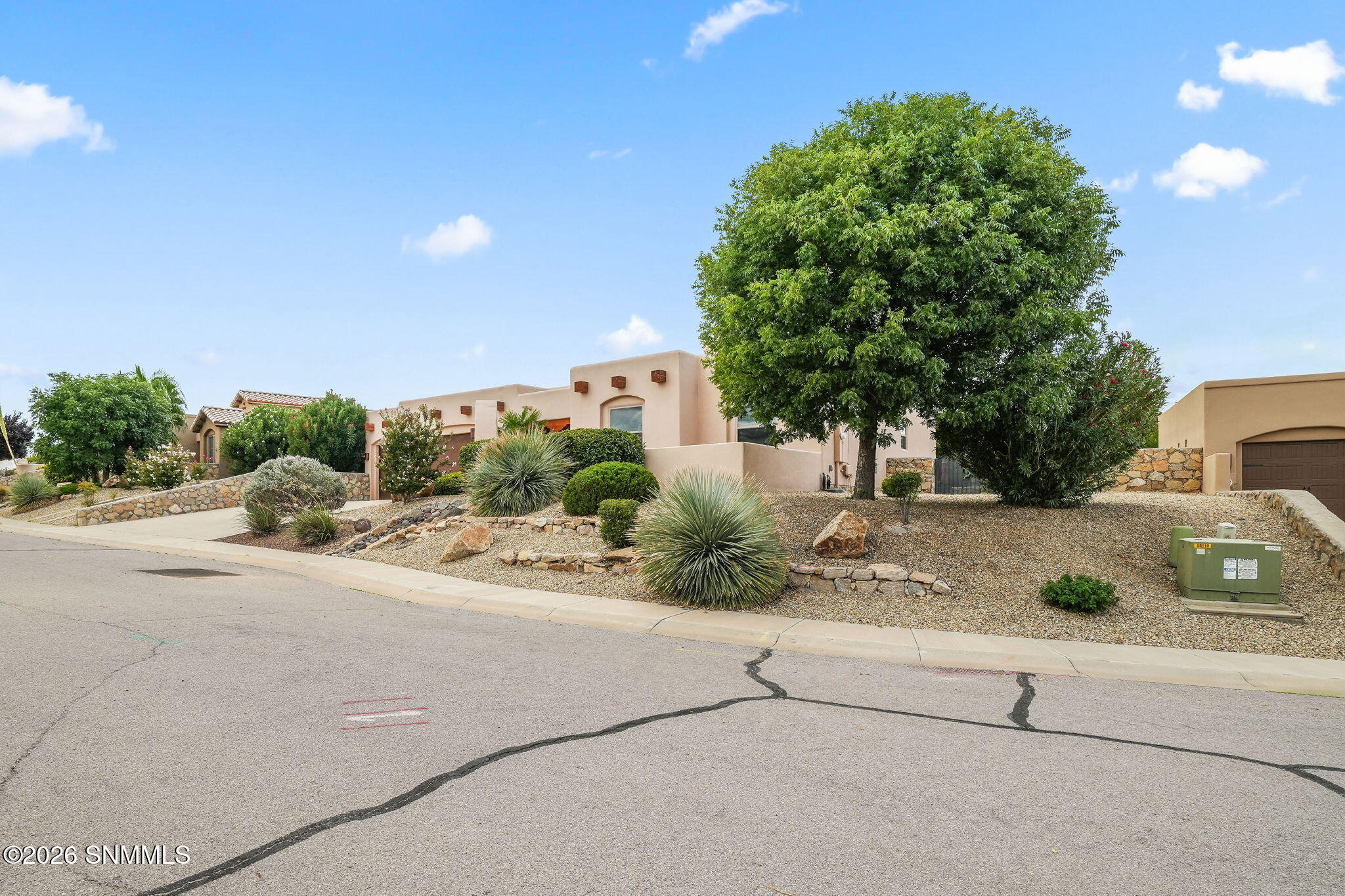 4261 Cerres Ct-2