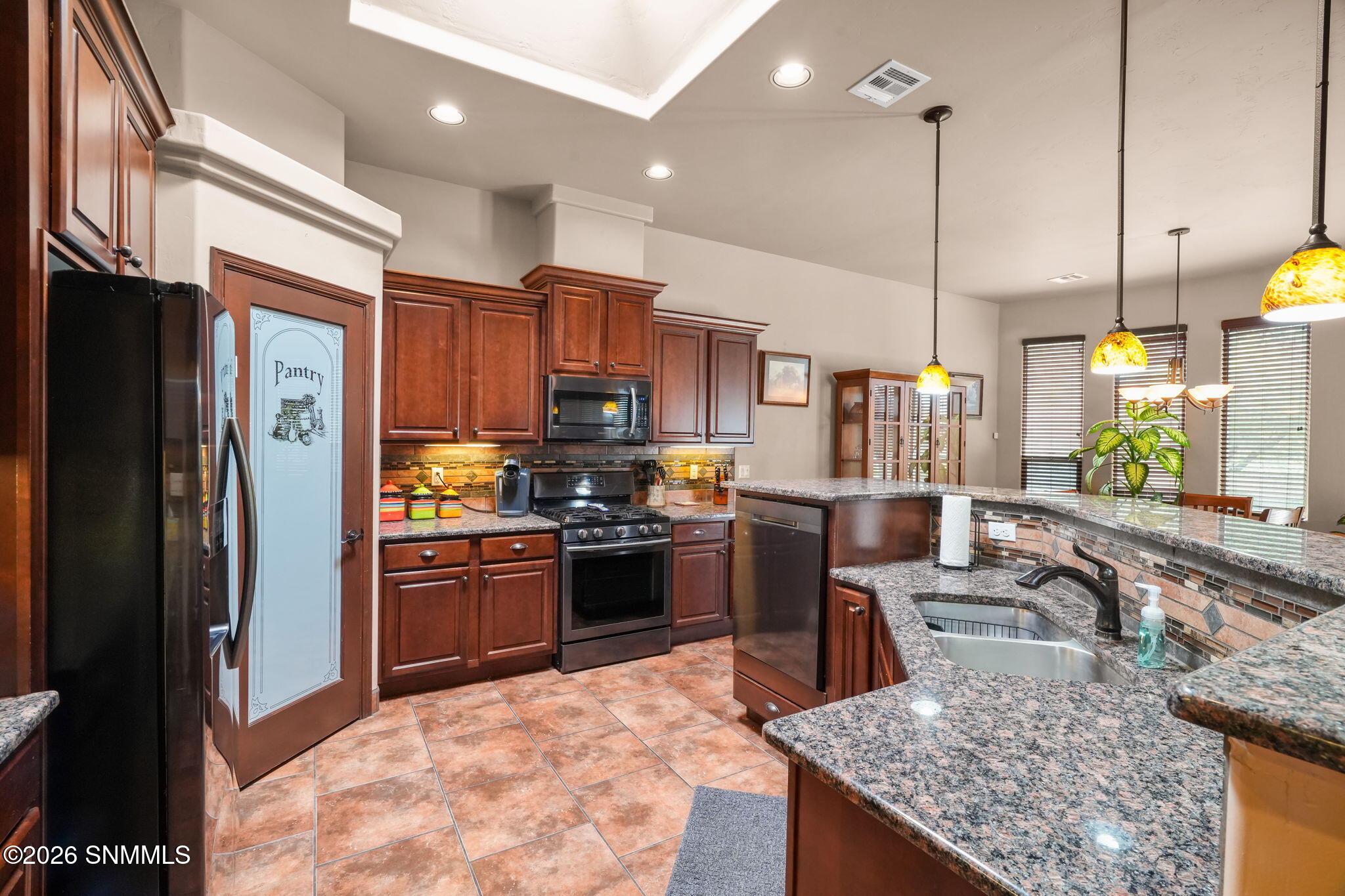4261 Cerres Ct-21
