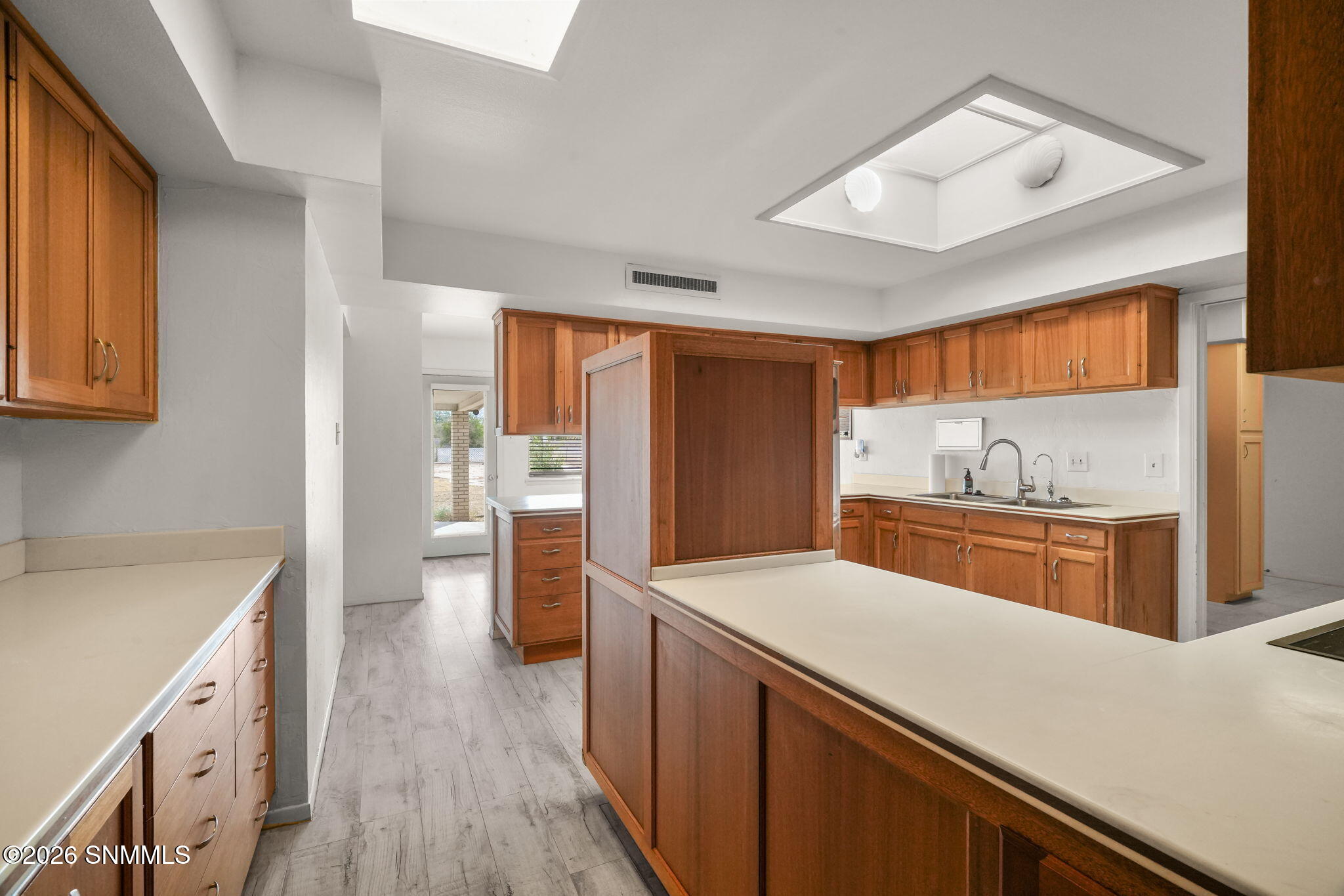 2035 Turrentine Dr-18