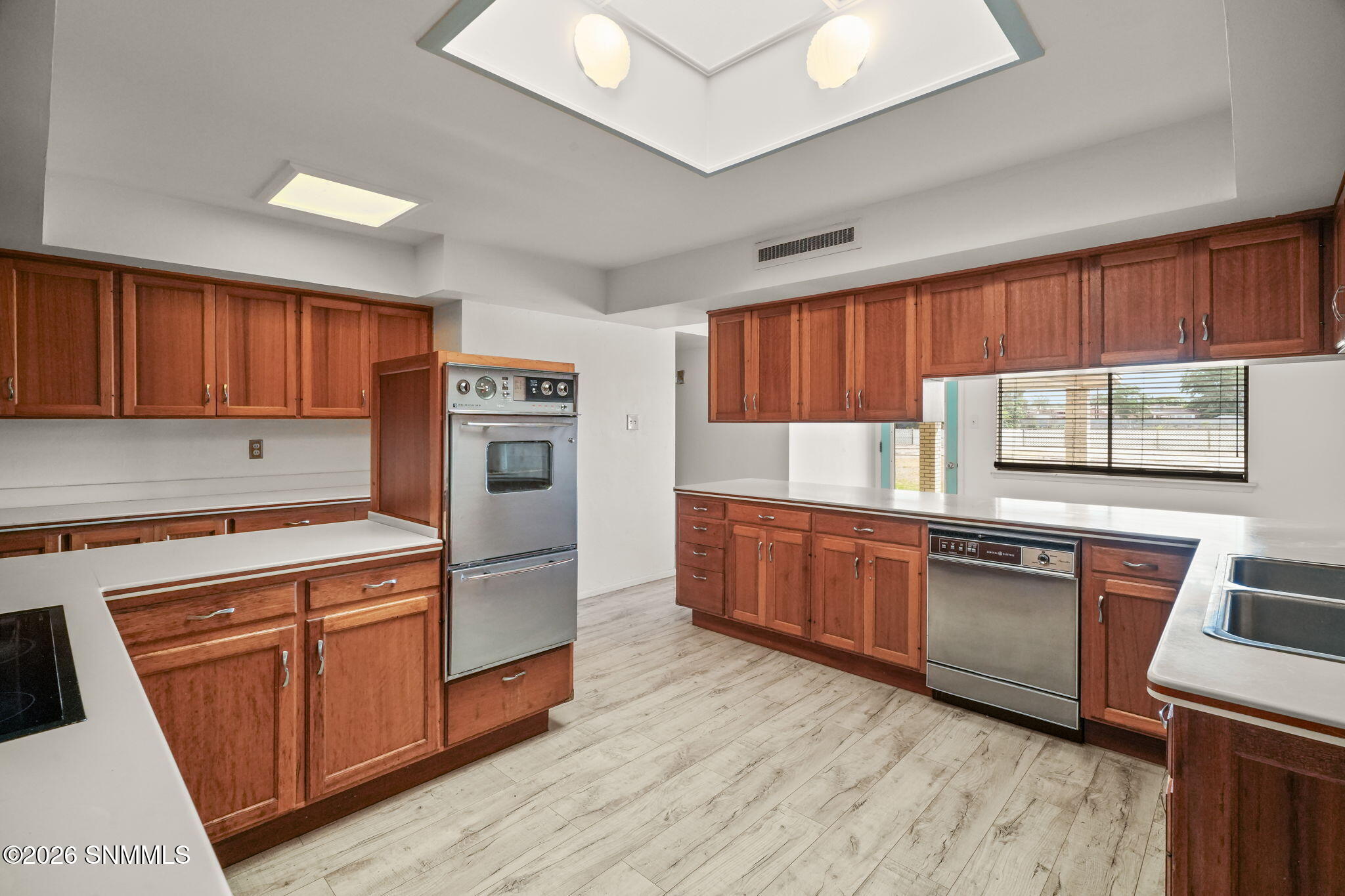 2035 Turrentine Dr-23