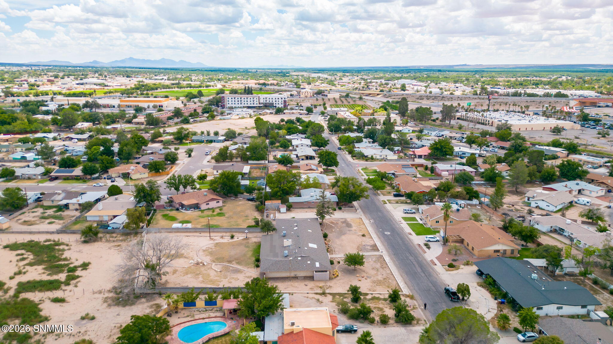 2035 Turrentine Dr-91